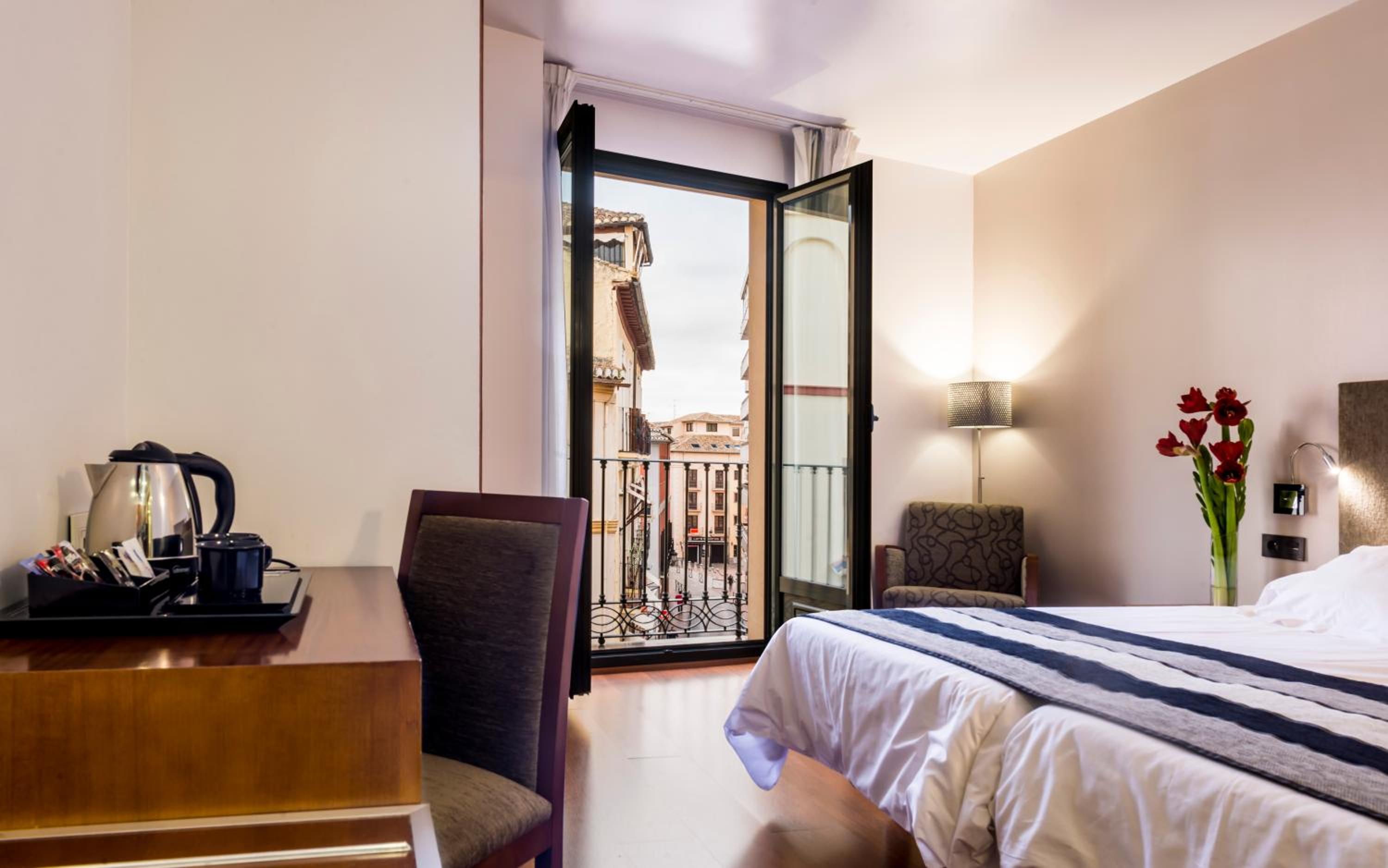 Twin Room - Photo 4