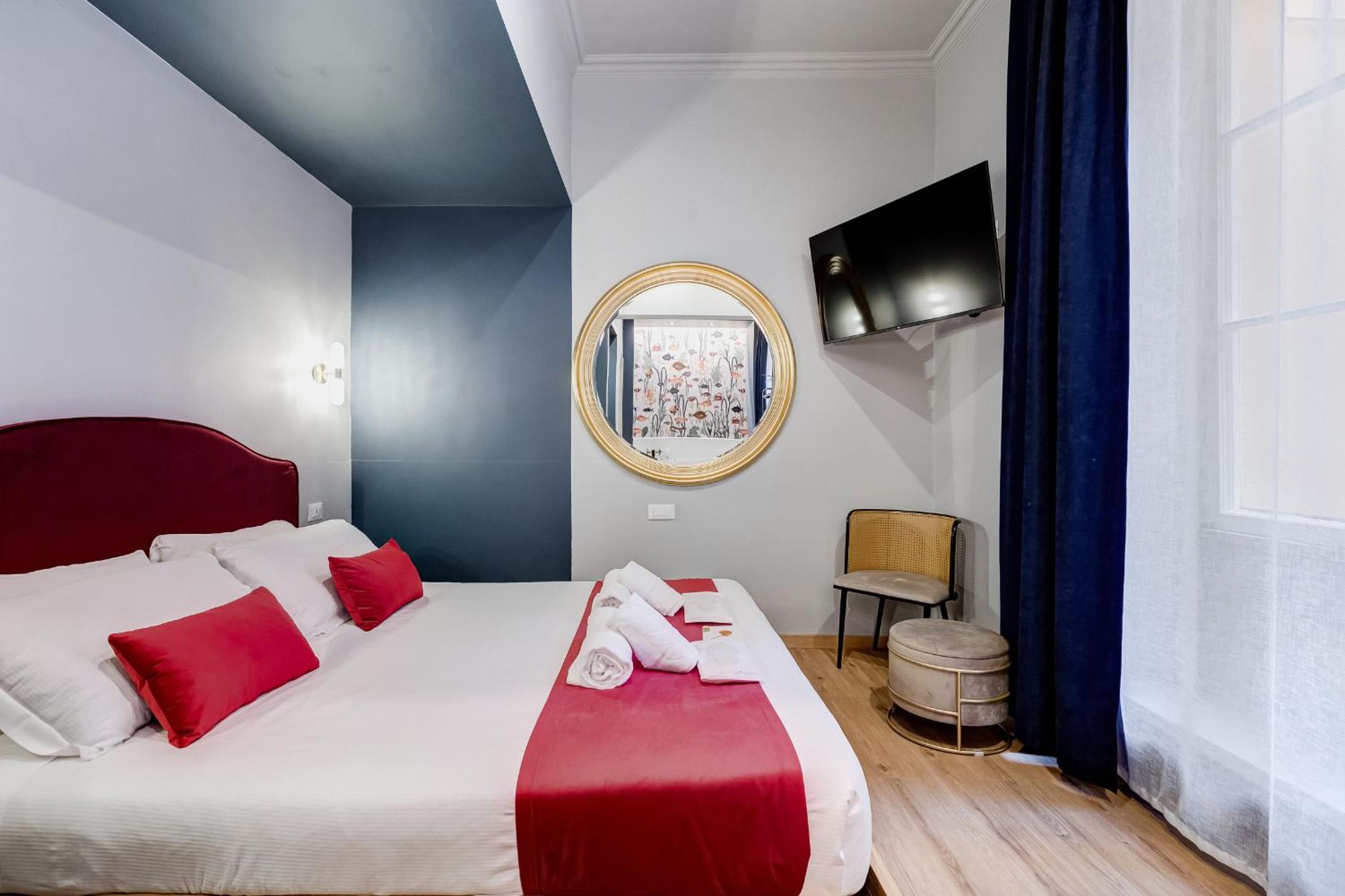 Double Room with Spa Bath photo 2