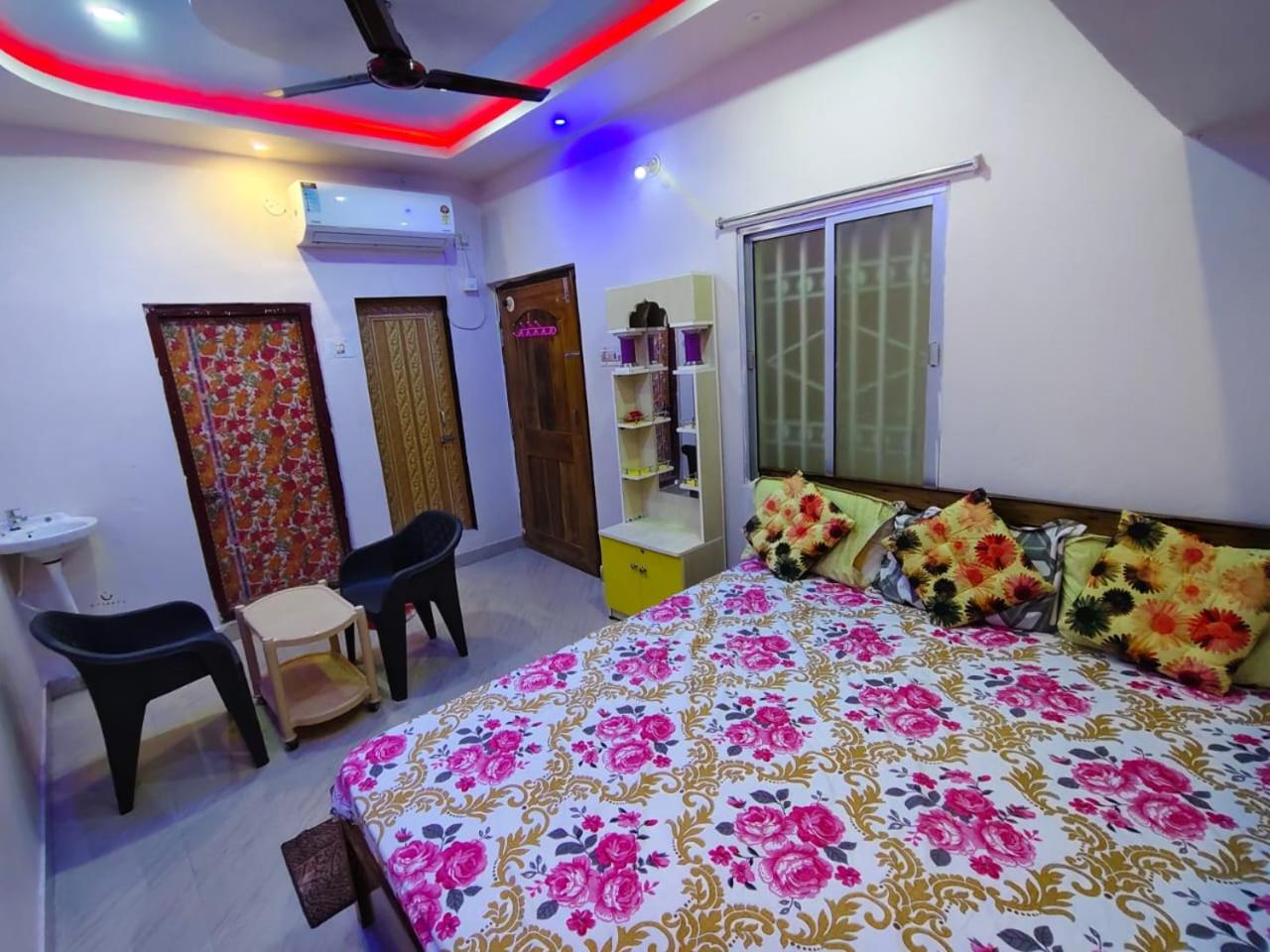 Deluxe Double or Twin Room photo 3