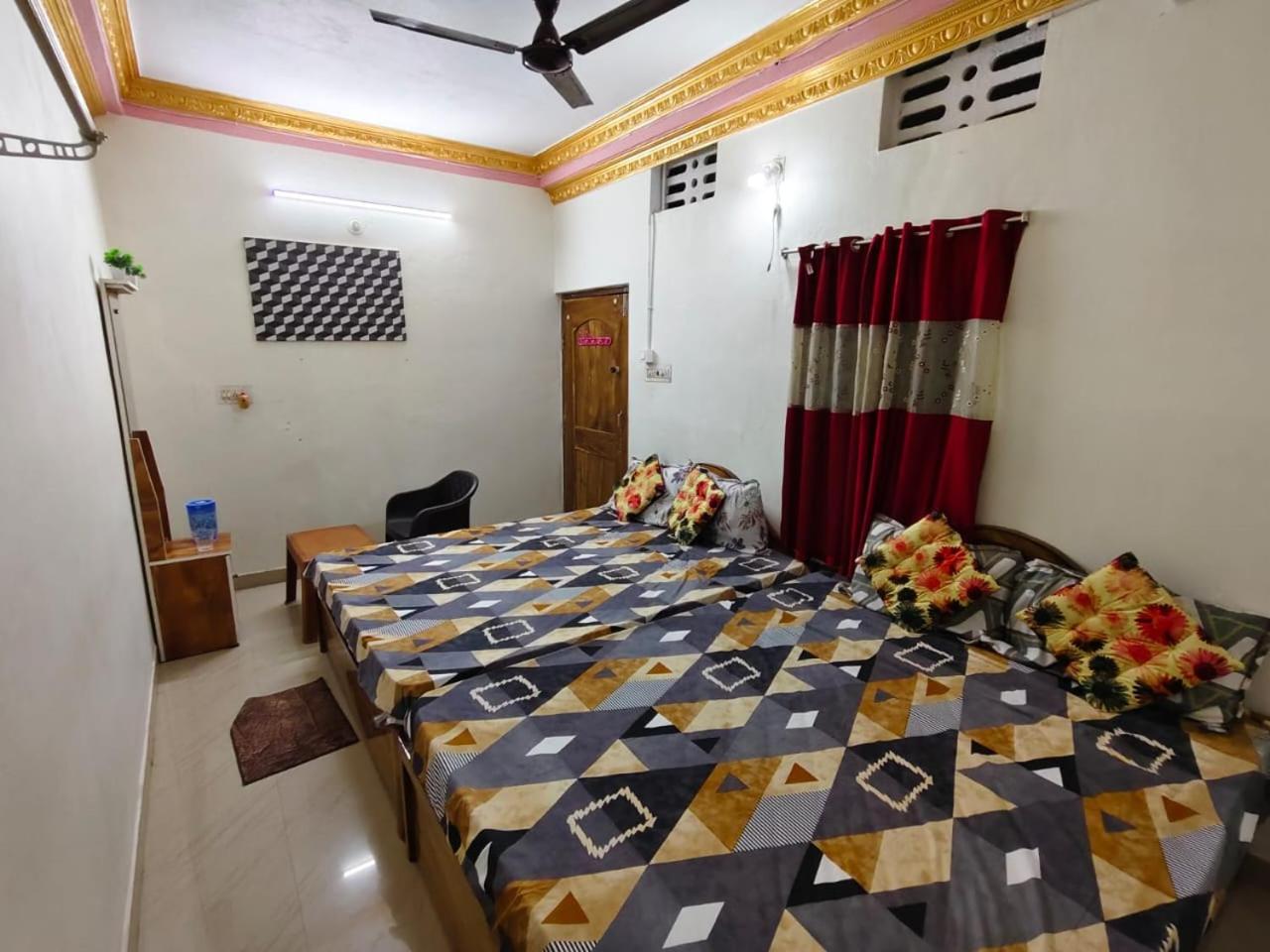 Quadruple Room with Private Bathroom photo 2