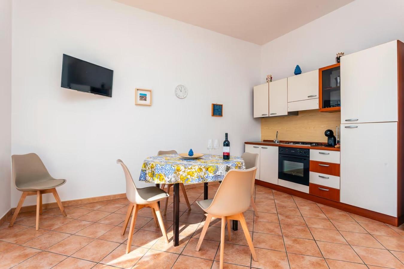 Deluxe Apartment - Photo 1