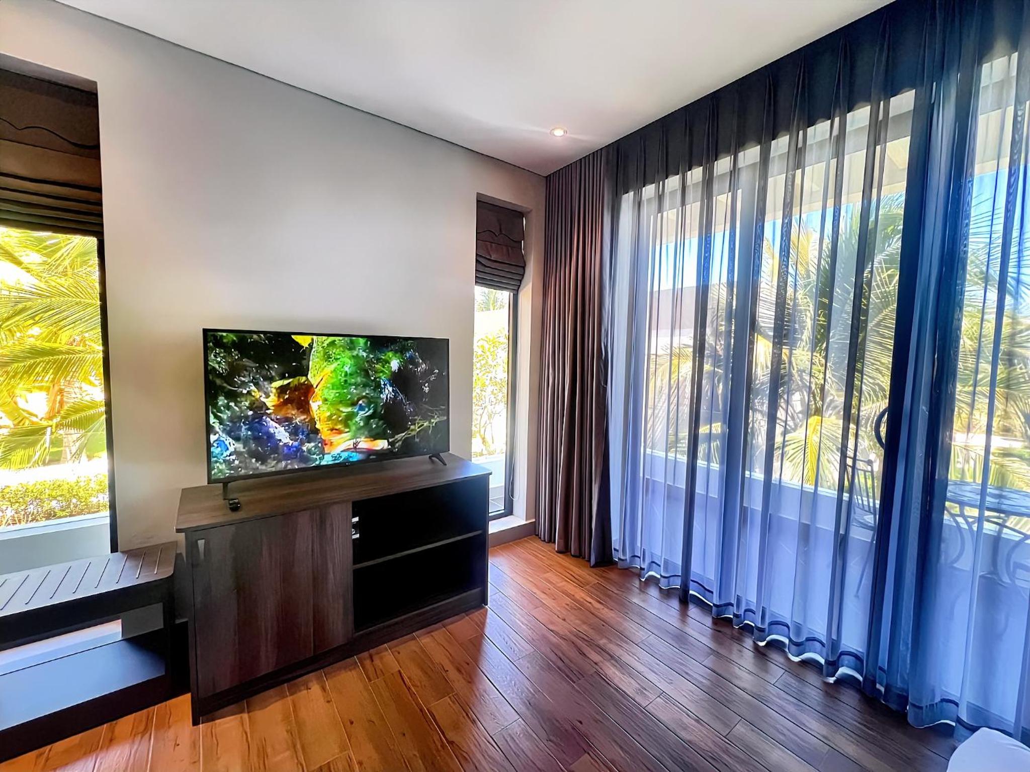 Azure Sand Retreat 2 Beds Ocean View photo 3