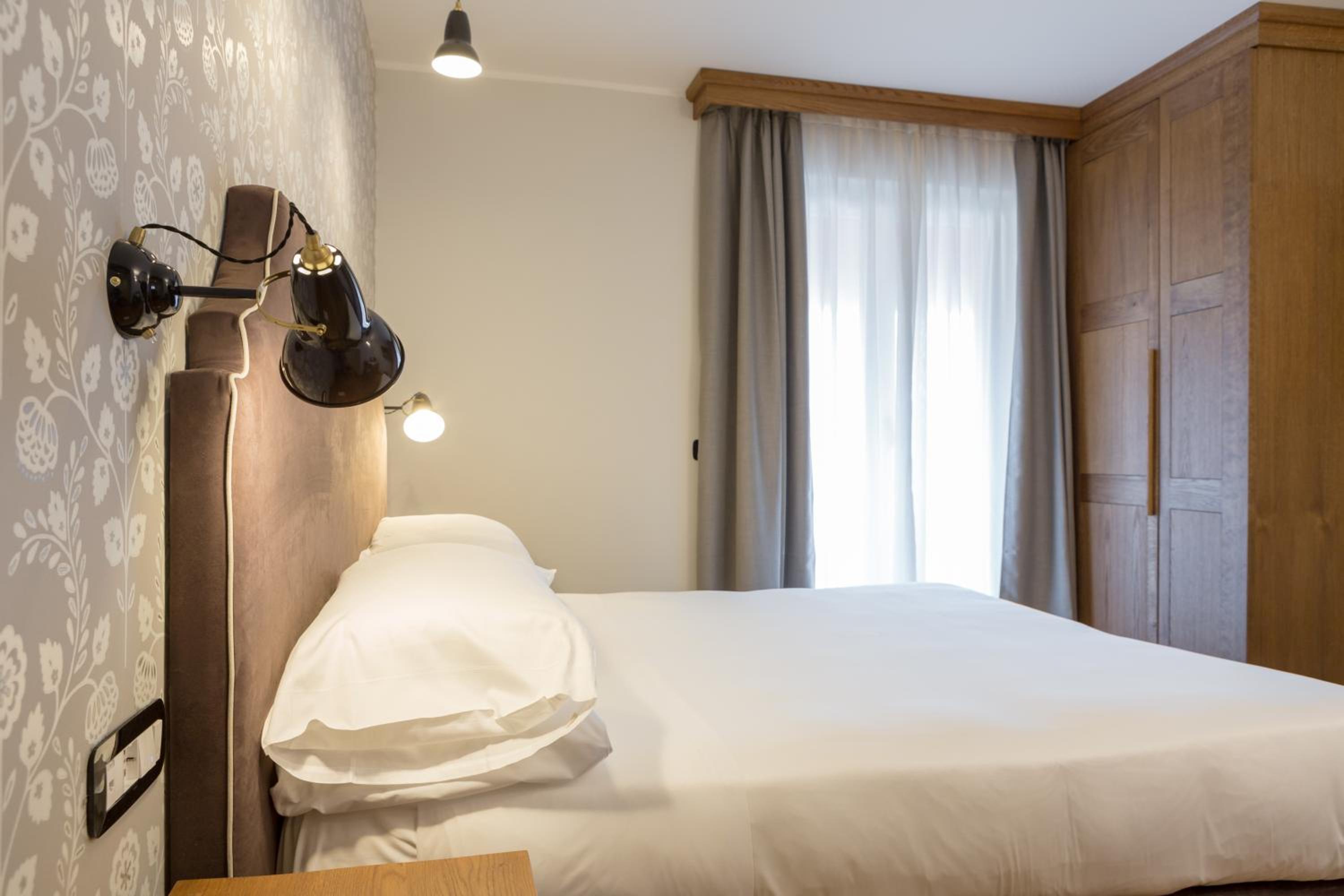 Junior Suite - Photo 13