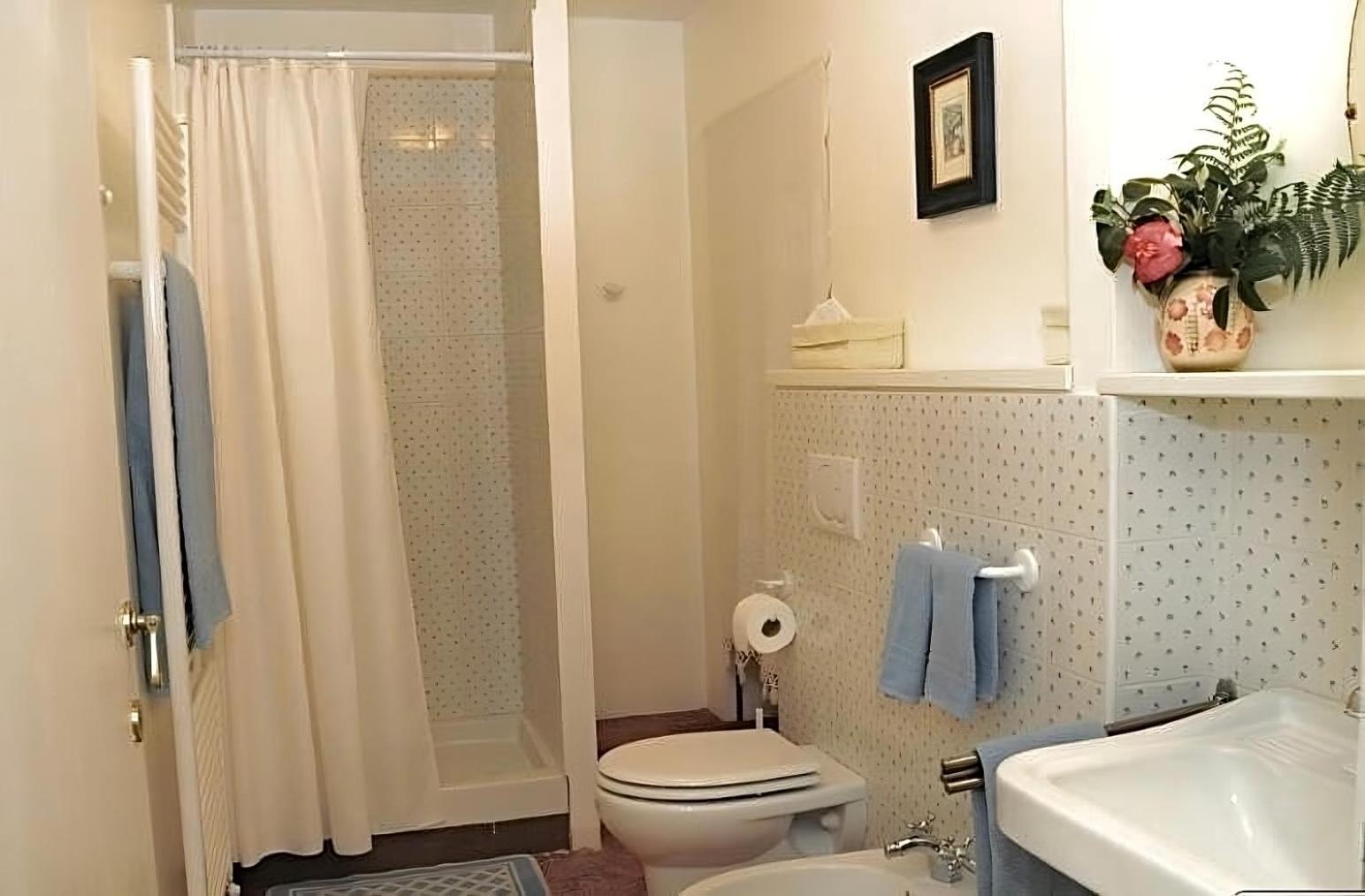 Double Room with Garden View - Photo 14