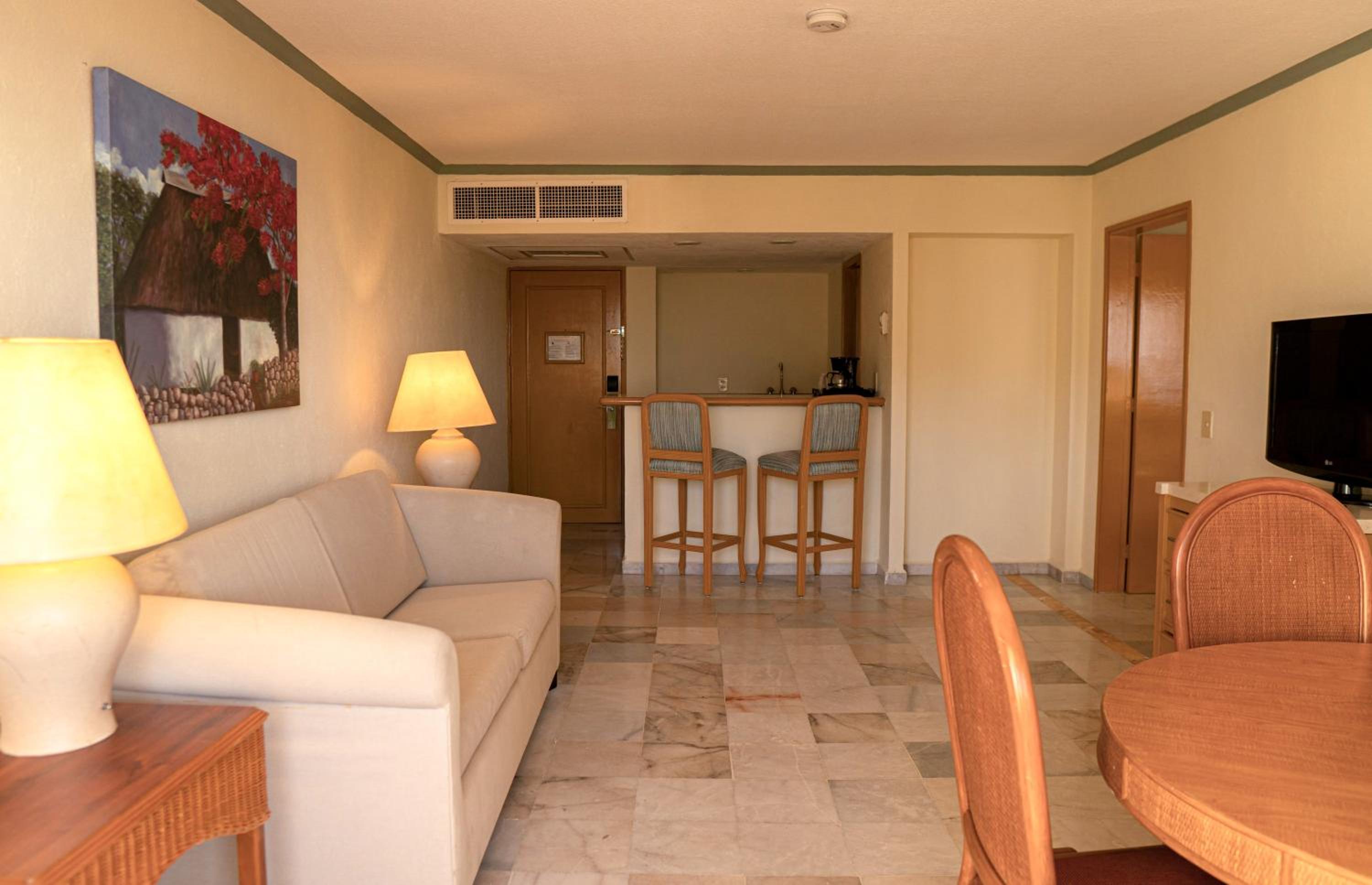King Suite with Ocean View