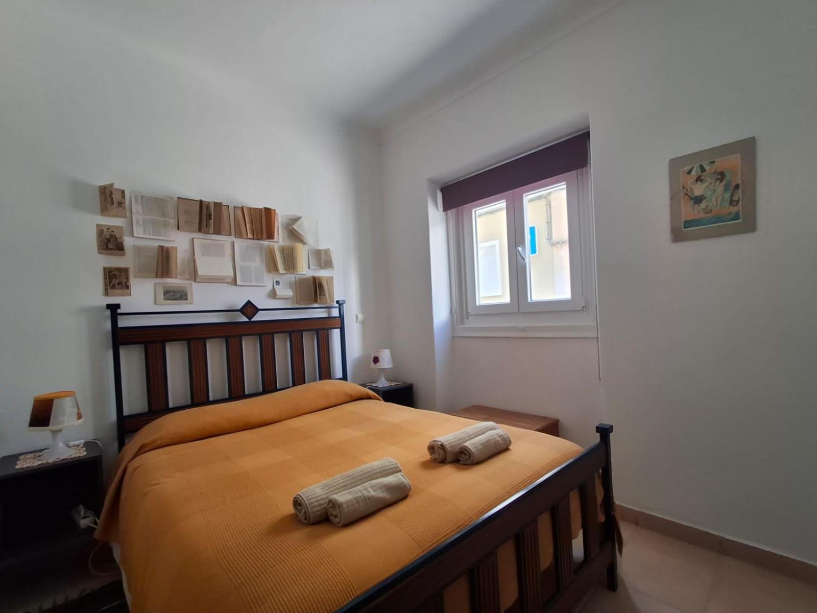 Standard Double Room with Shared Bathroom photo 1