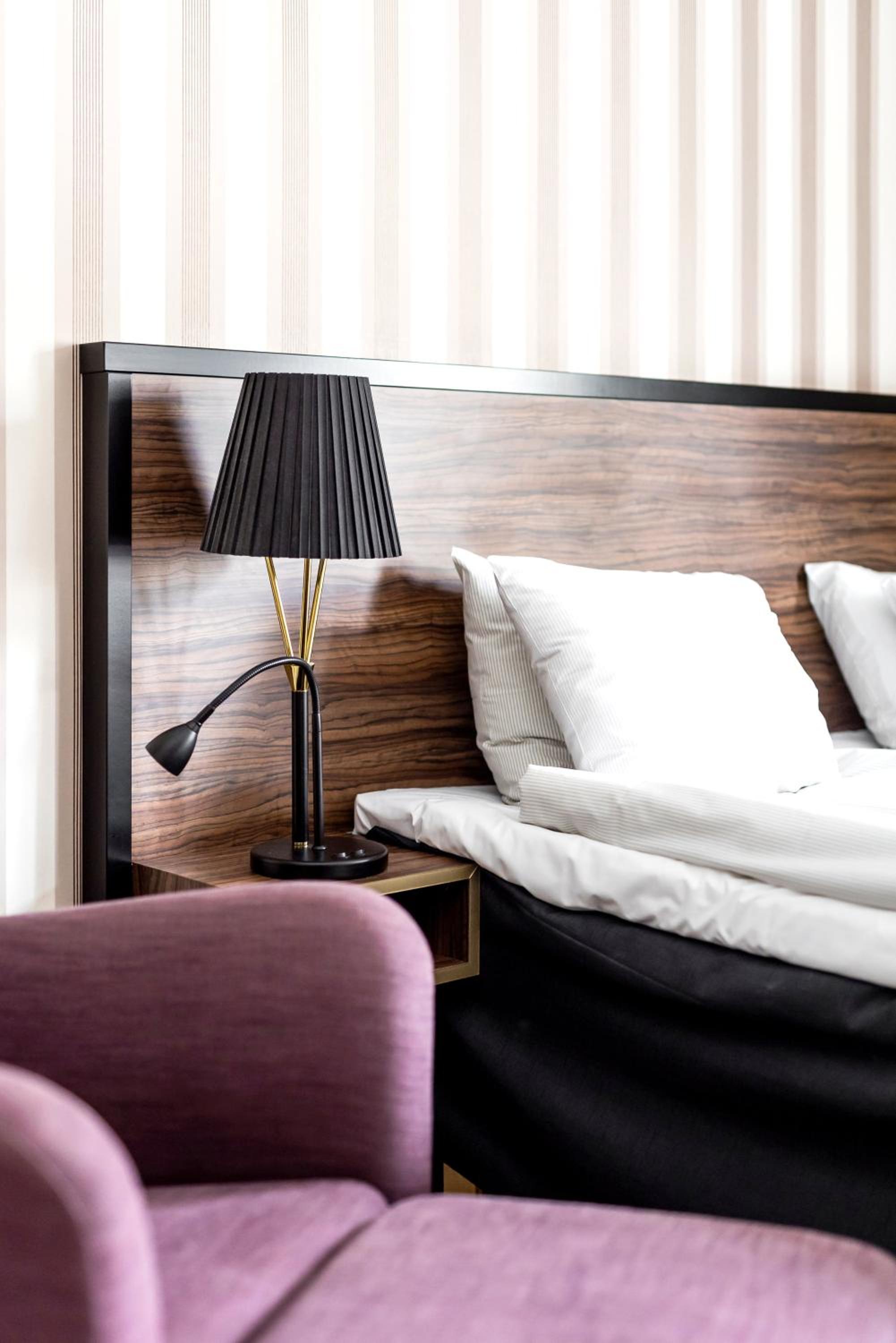Compact Double Room - Photo 2