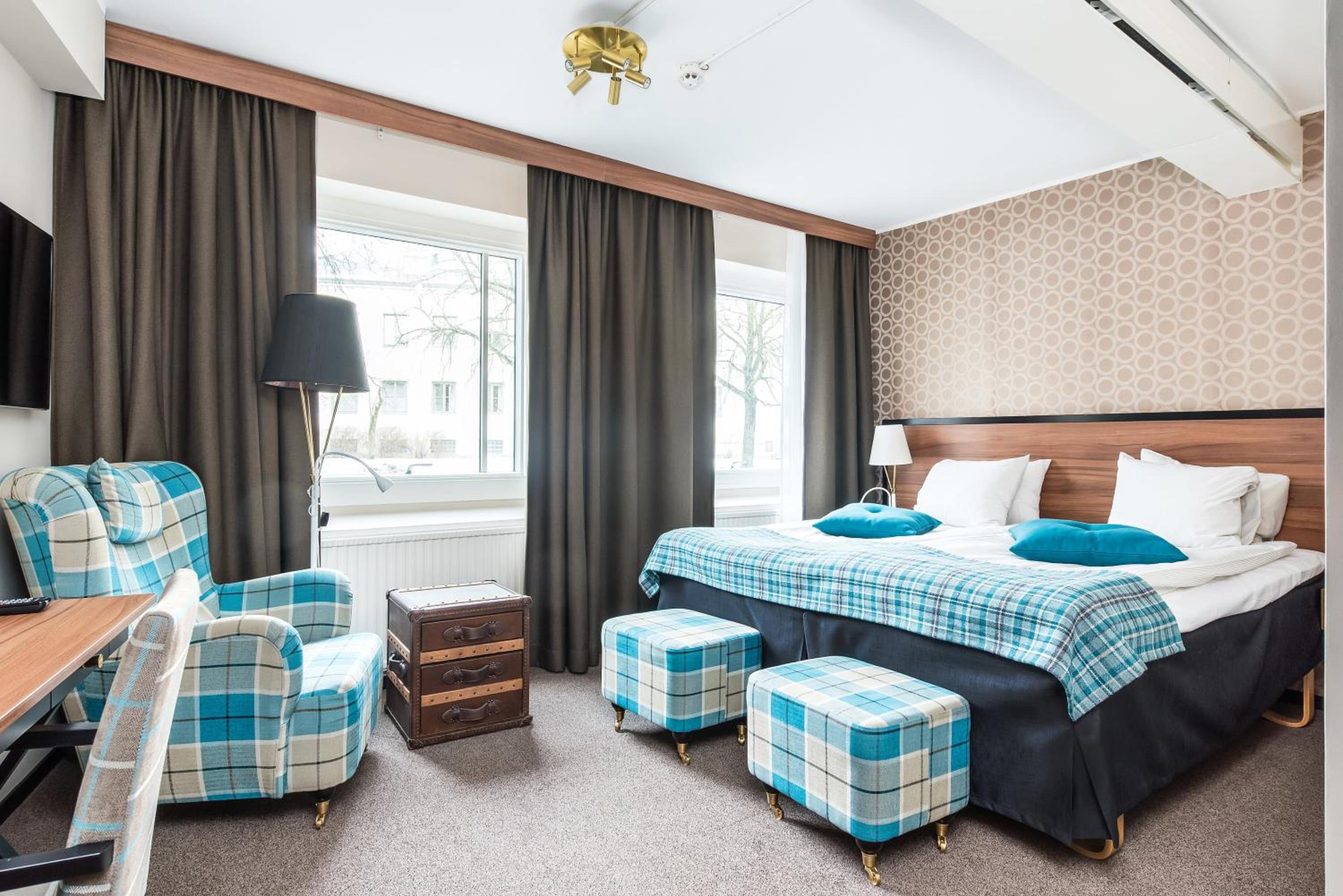 Standard Double Room - Photo 11