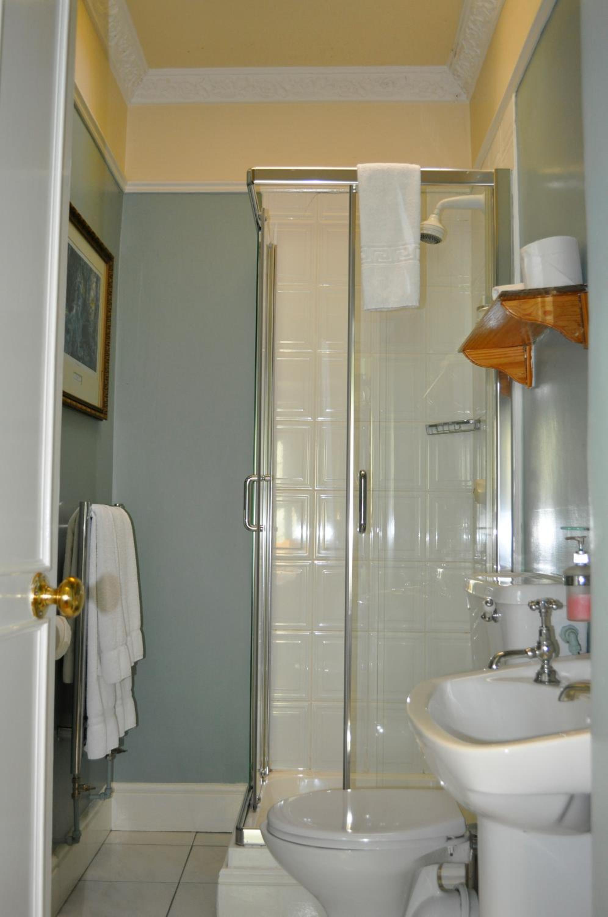 Single Room photo 2