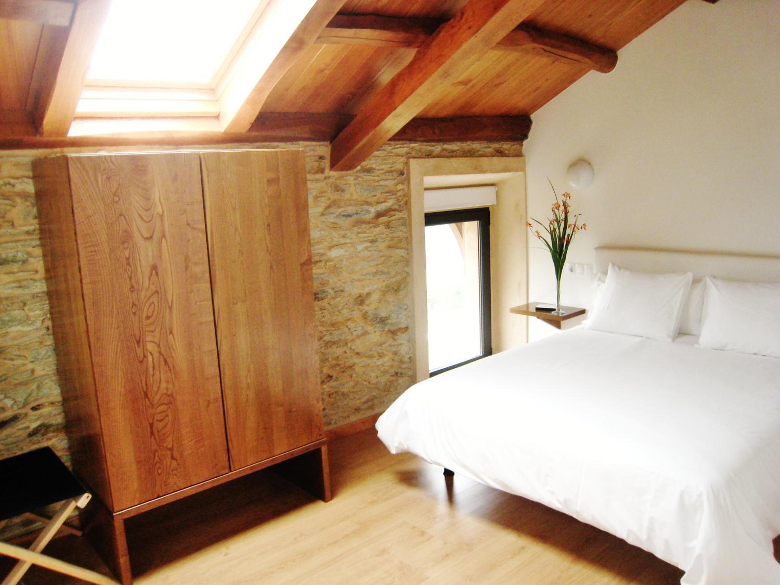 Double Room - Attic photo 2
