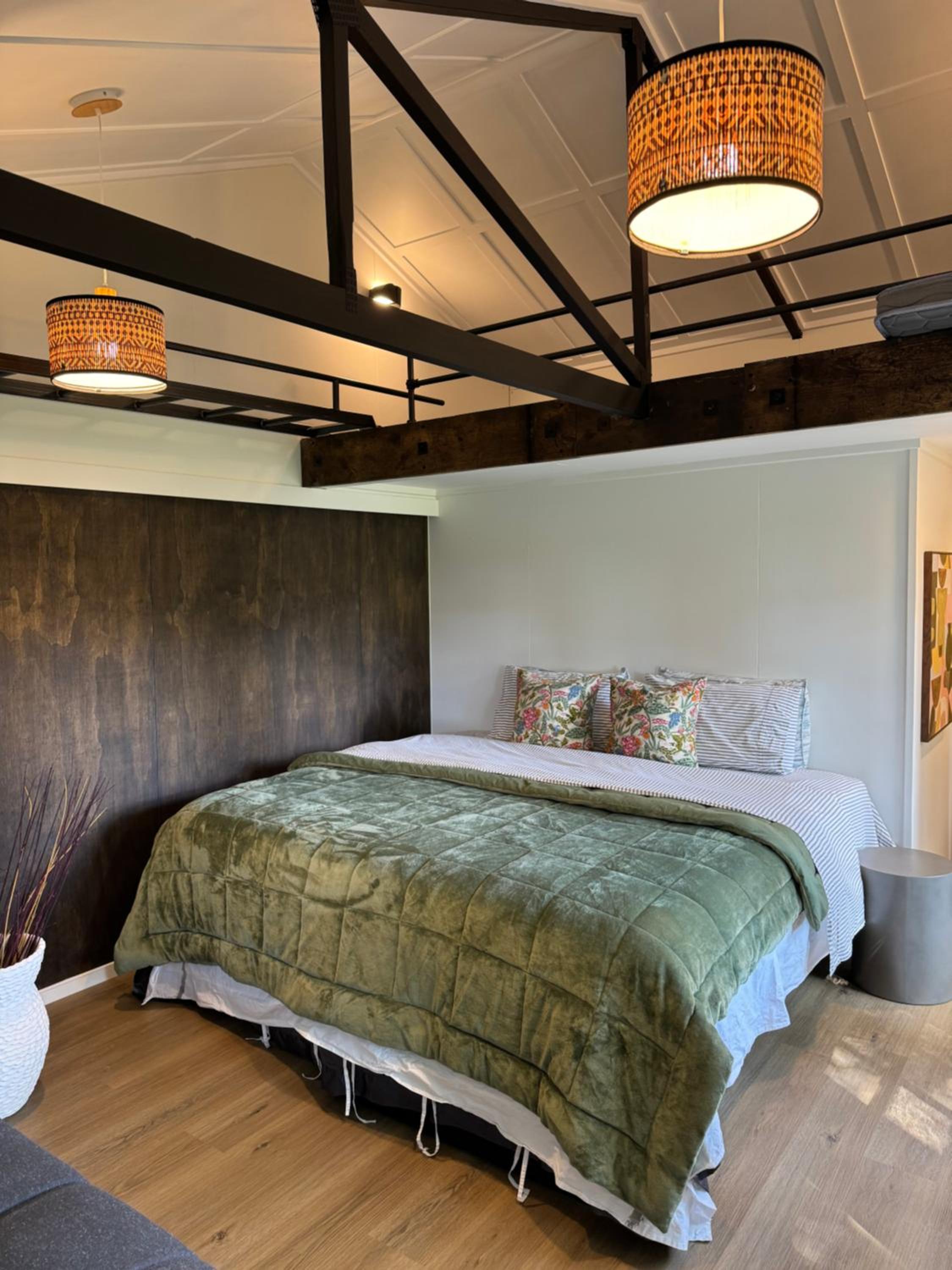 One-Bedroom Chalet - Photo 3