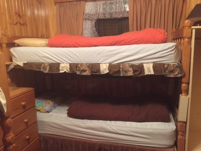 Standard Quadruple Room with Bunks photo 2