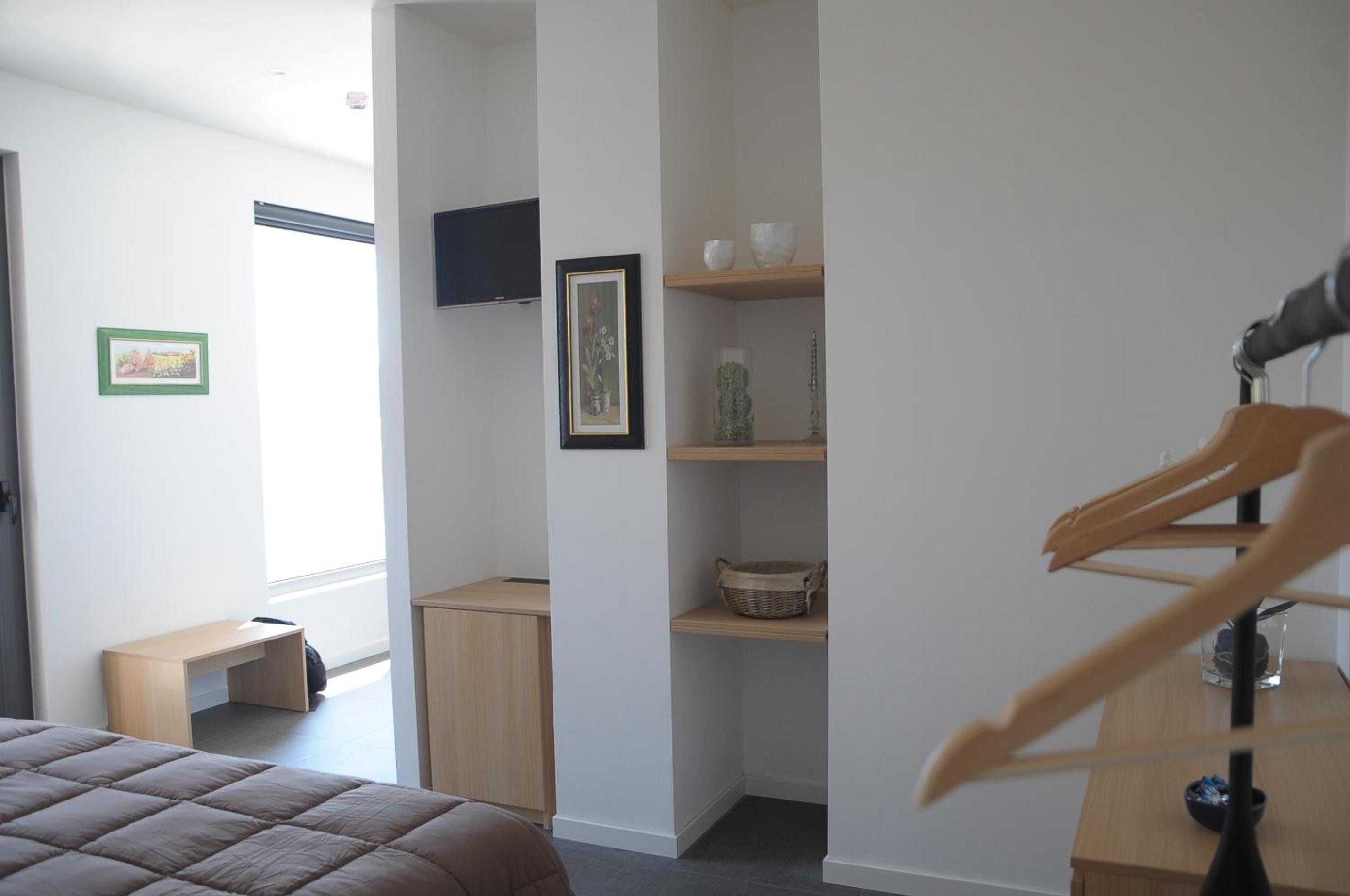 Superior Triple Room - Photo 6