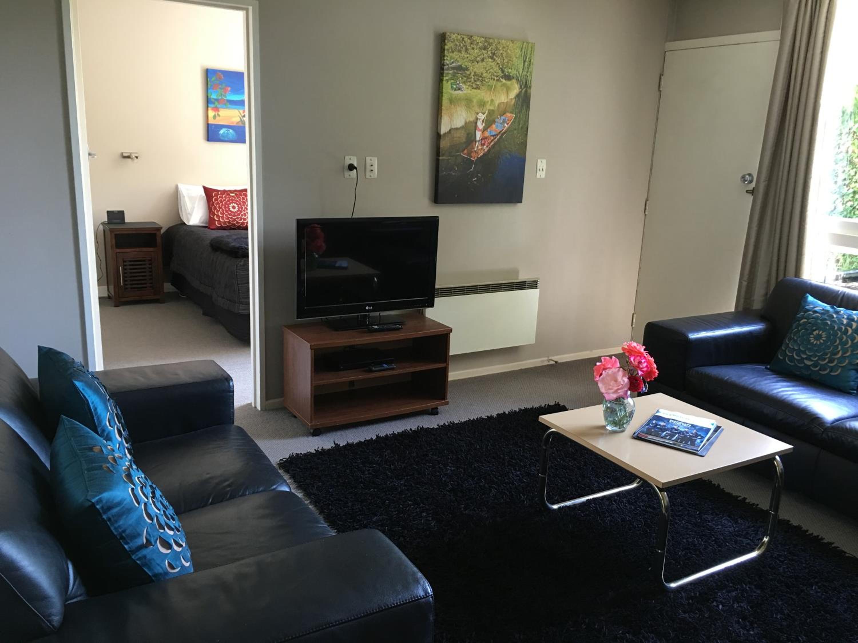 Two-Bedroom Apartment - Photo 1