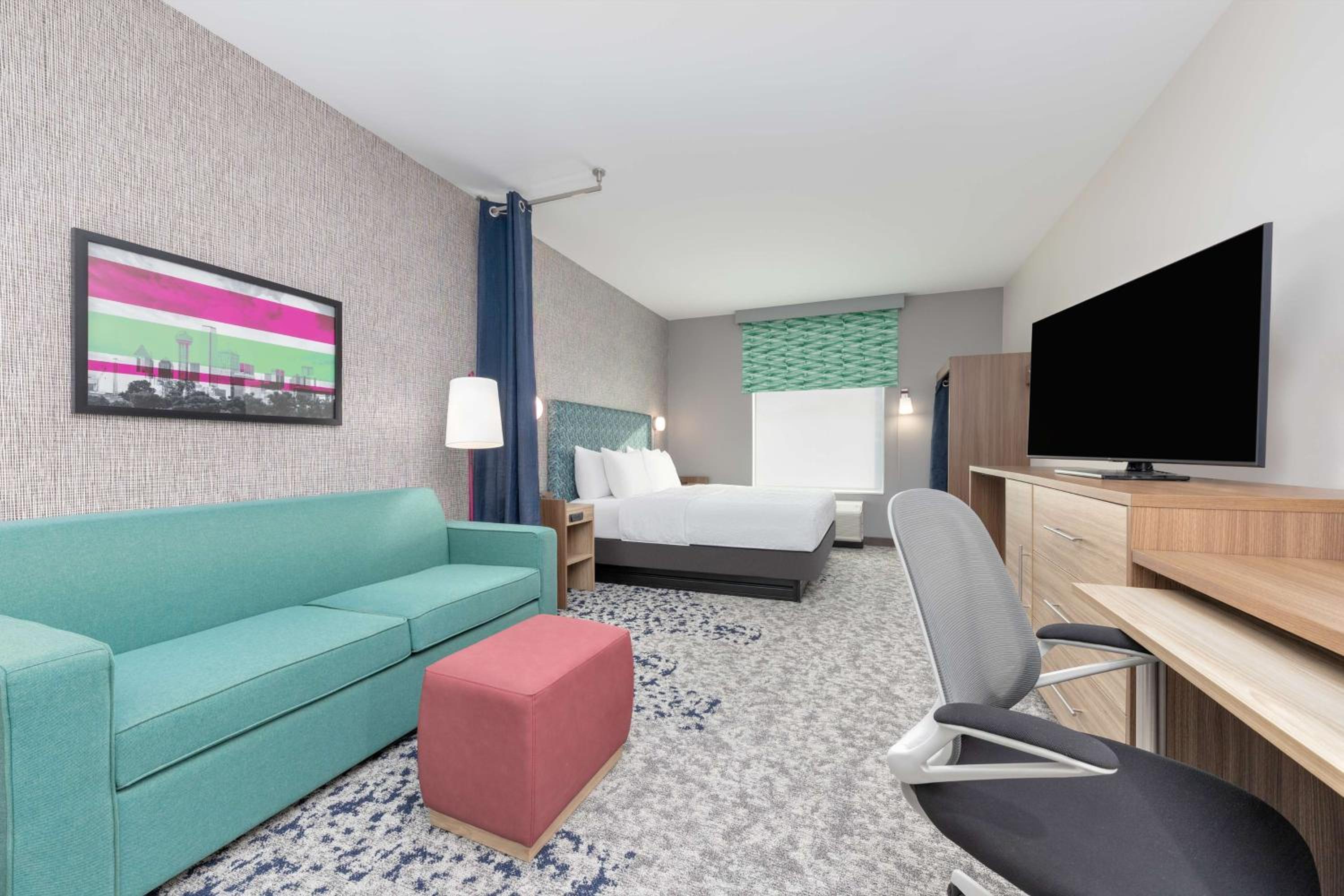 King Studio Suite - Photo 1