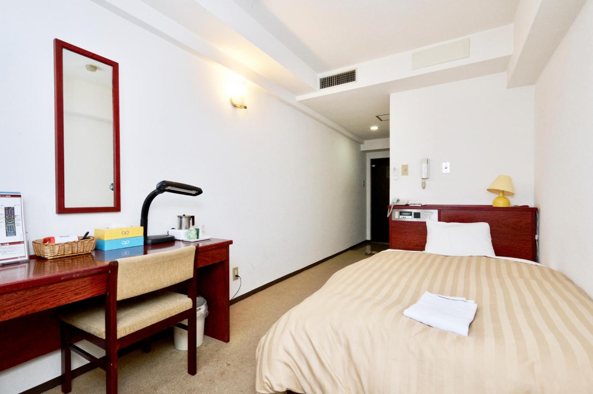 Single Room photo 3