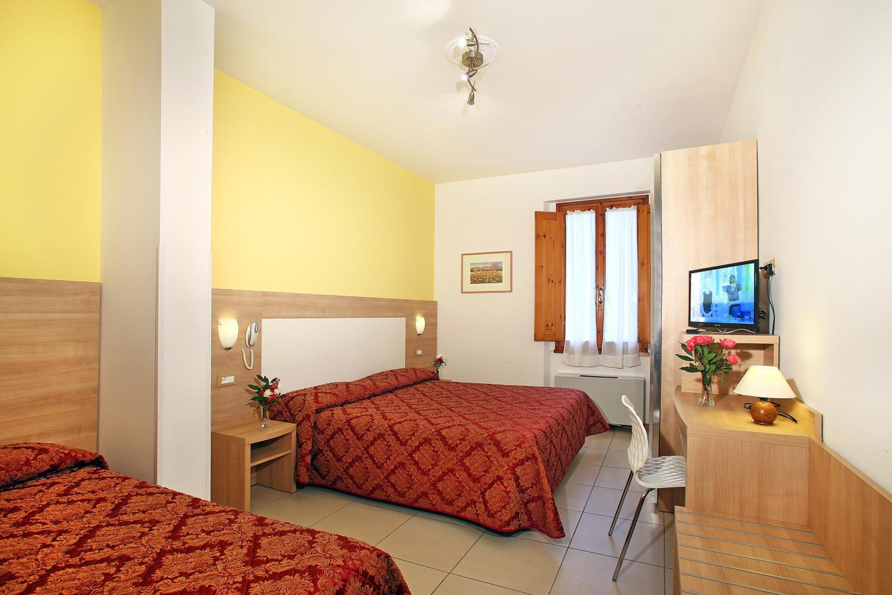 Double or Twin Room - Photo 1
