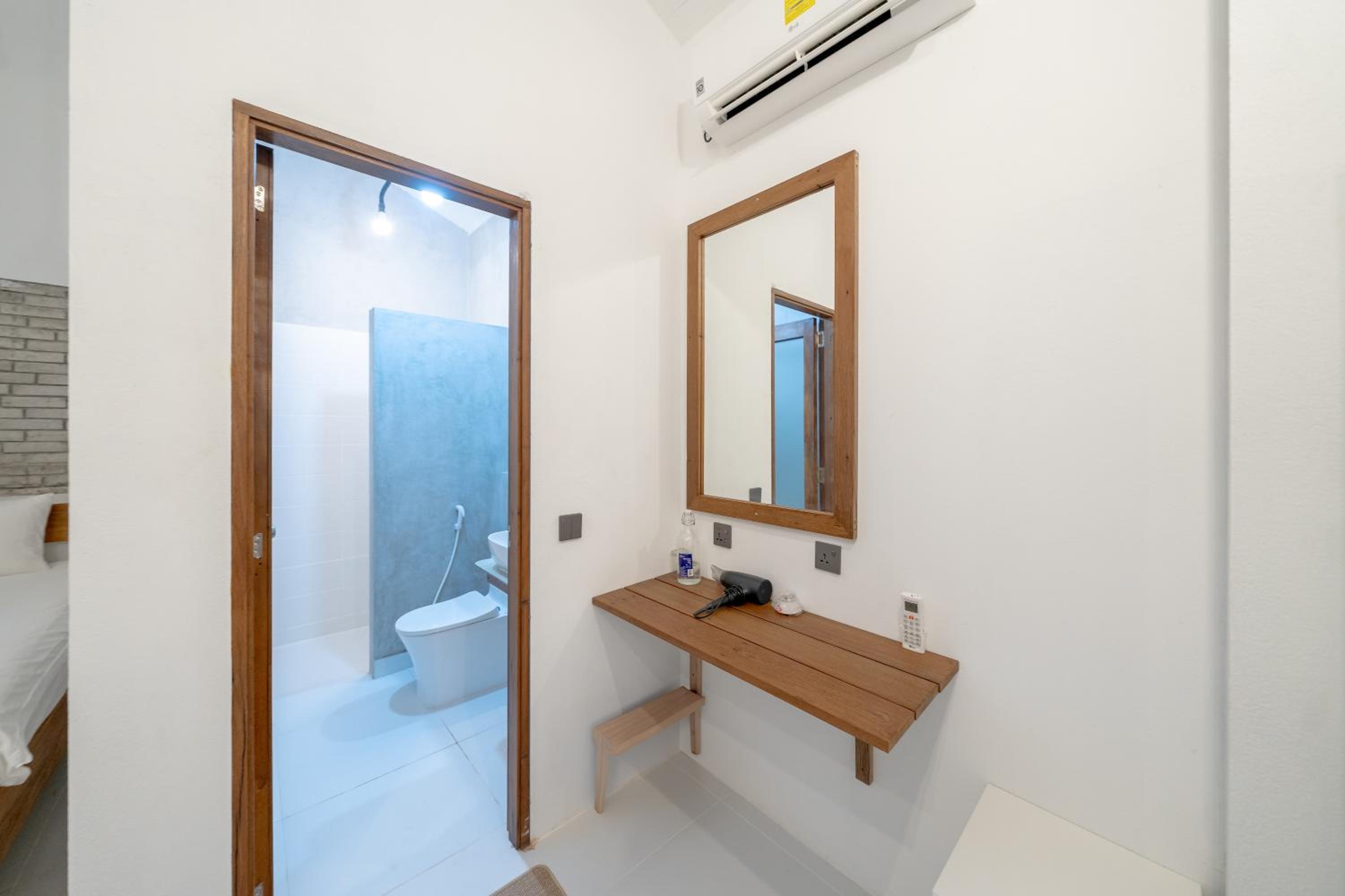 Standard Triple Room photo 2