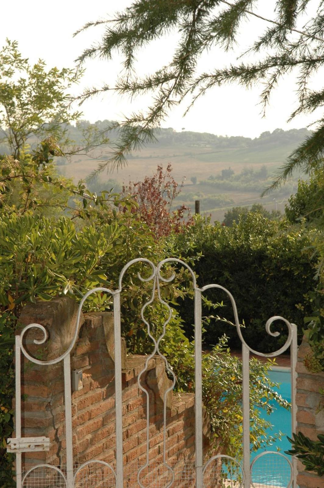 Villa with Garden View
