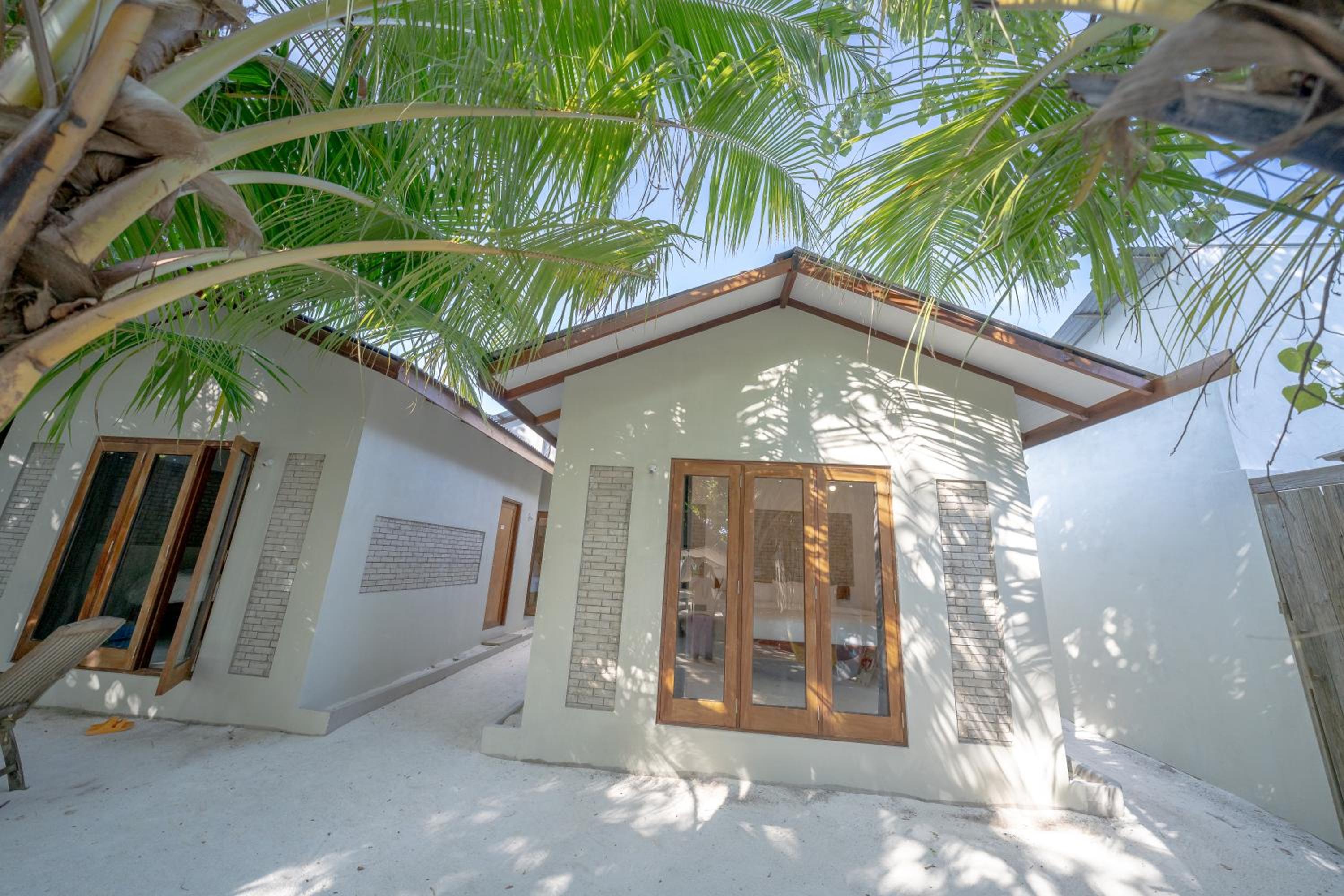 Standard Double or Twin Room with Sea View photo 3