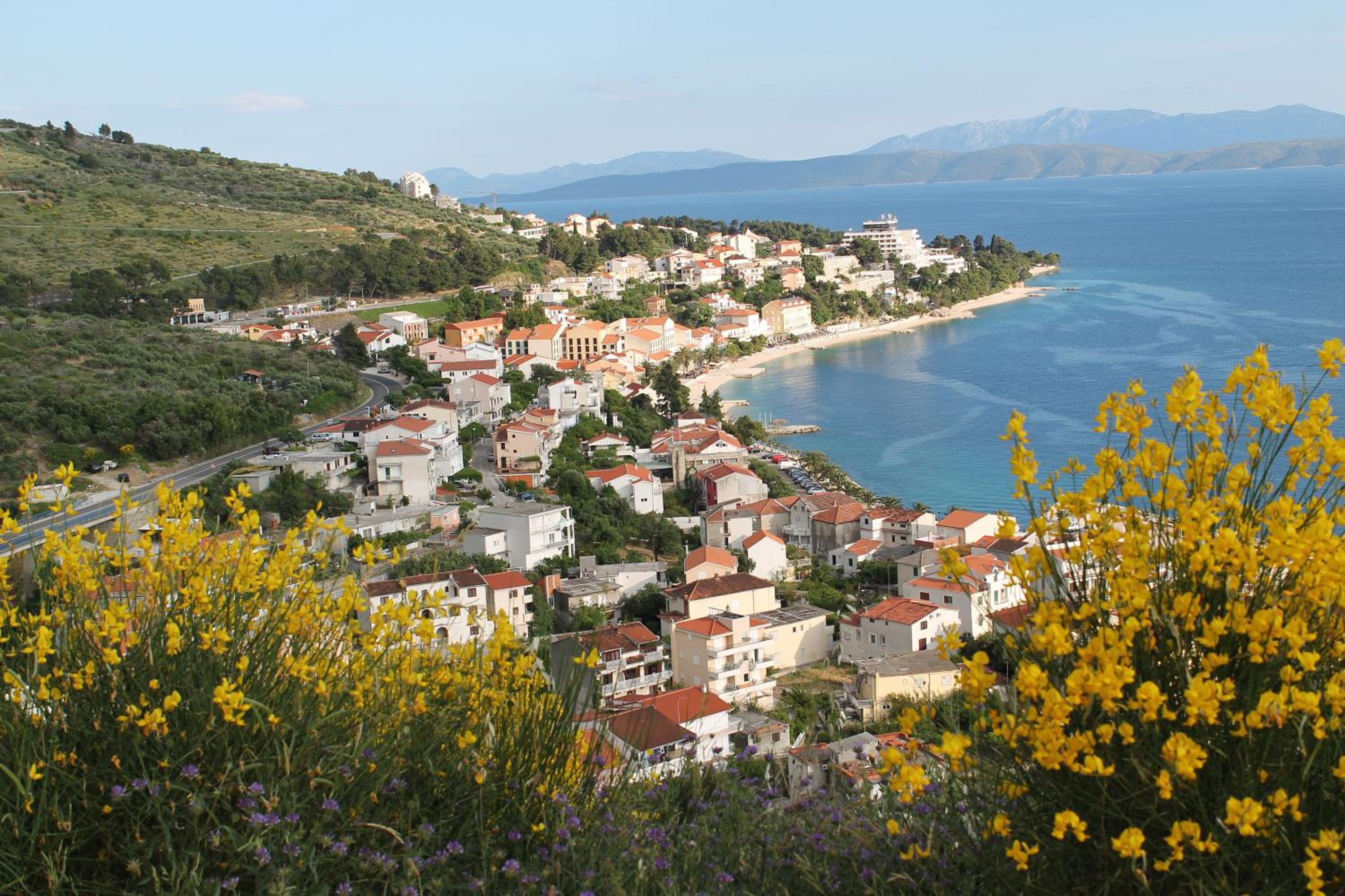 Apartment with Sea View - Photo 12