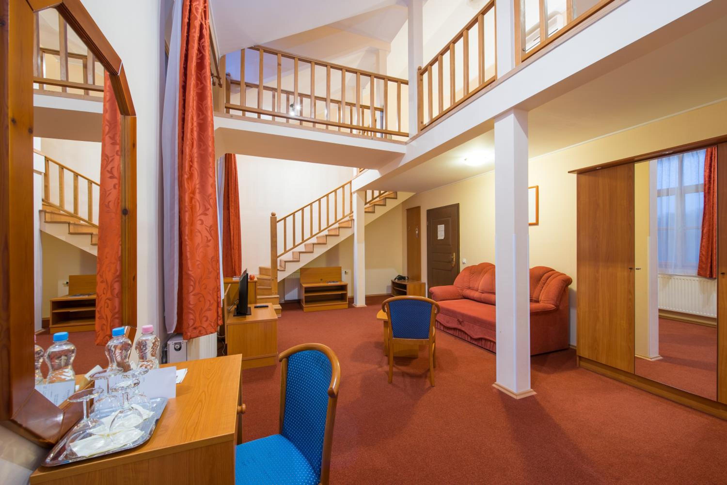 Standard extra-large apartment photo 2