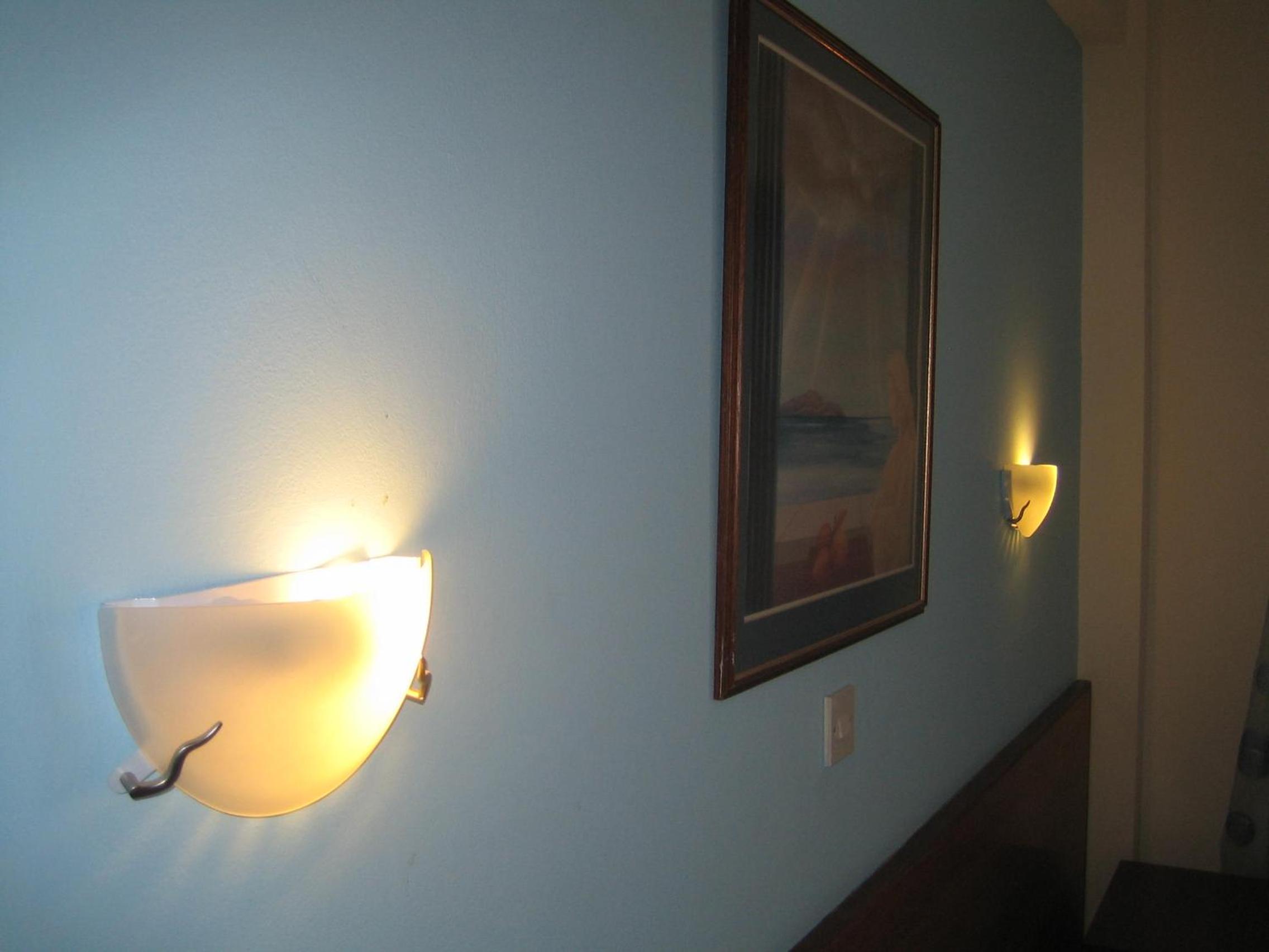 Standard Double or Twin Room - Photo 10