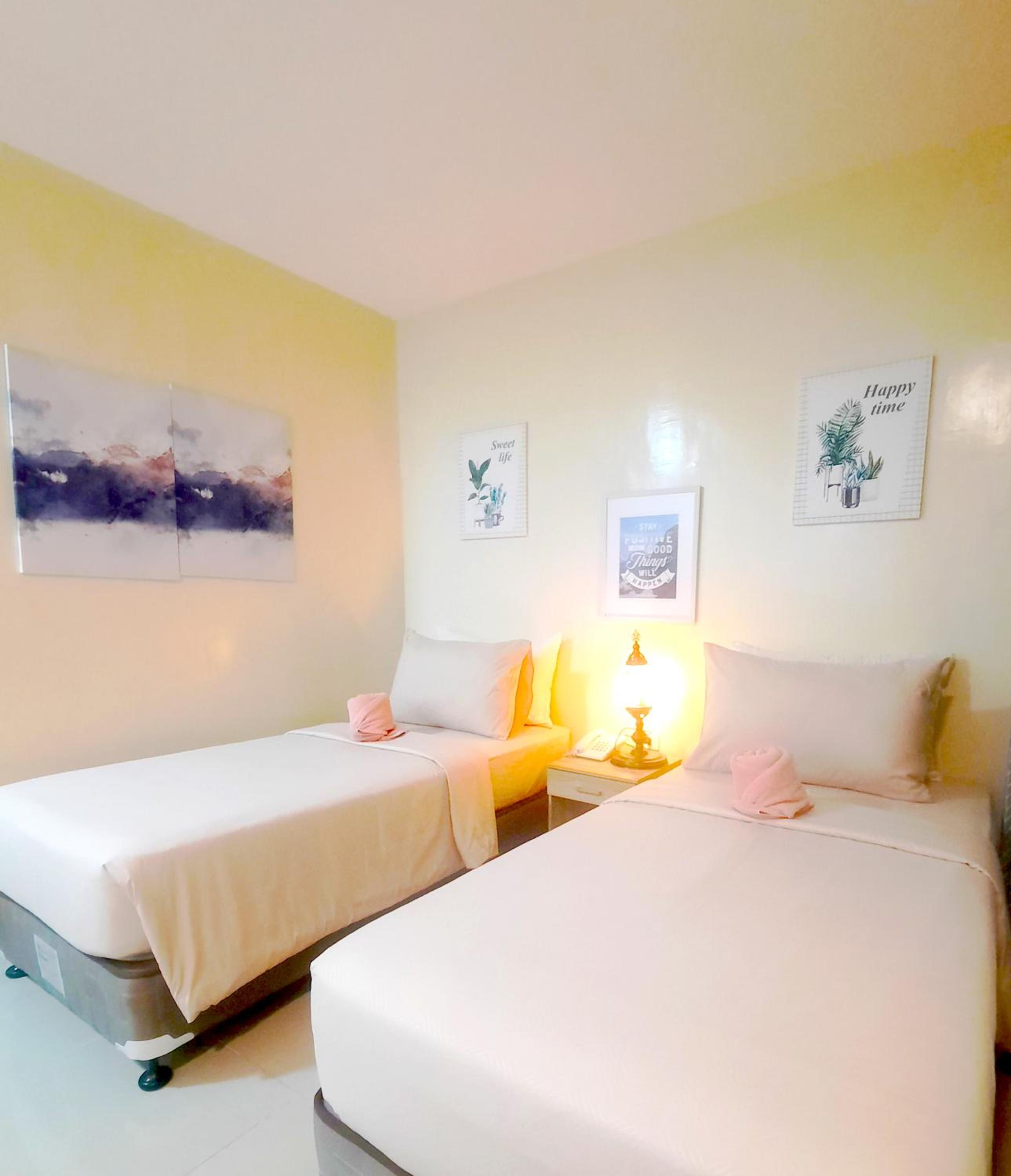 Superior Twin Room - Photo 1
