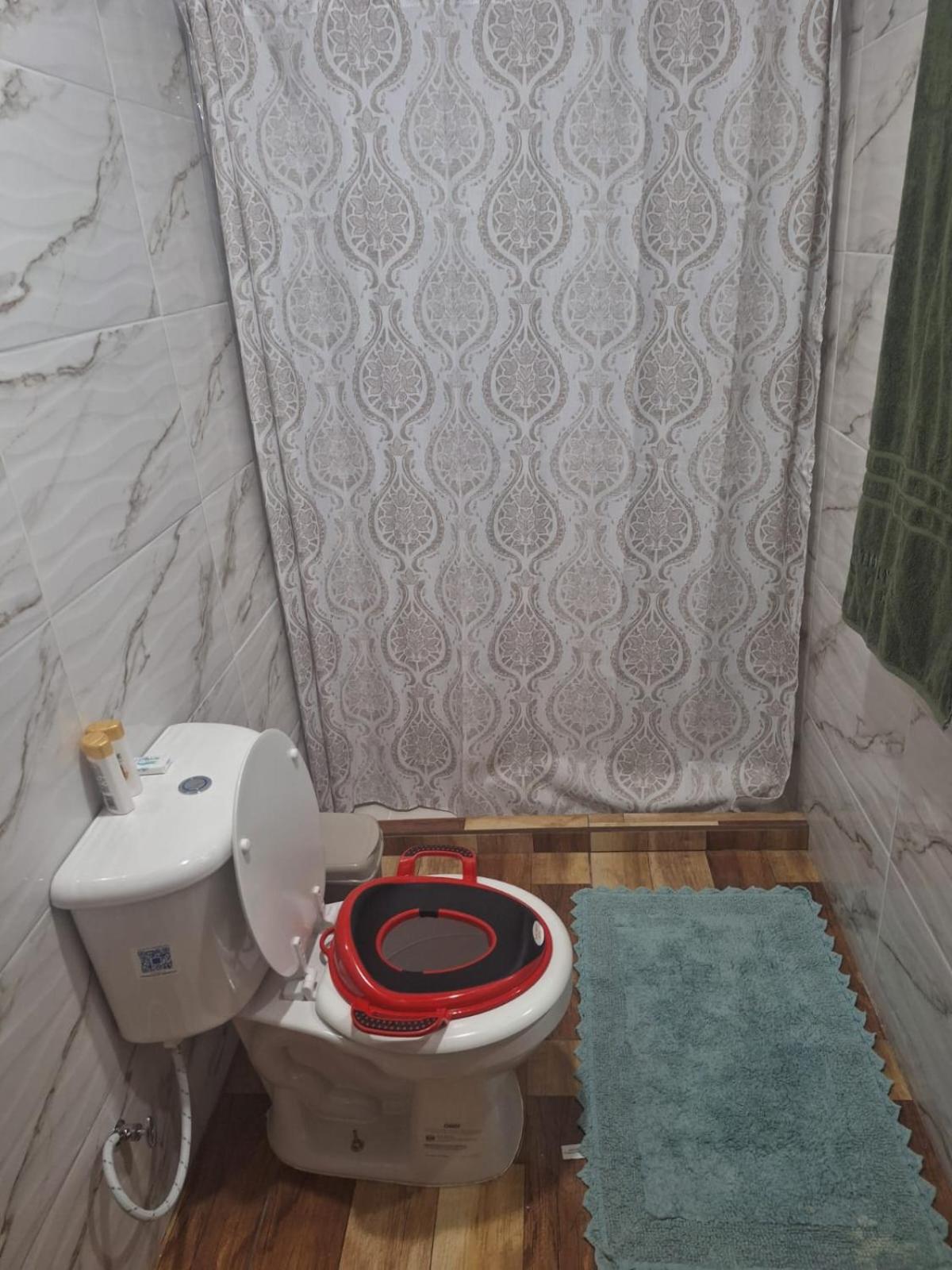 One-Bedroom House photo 1