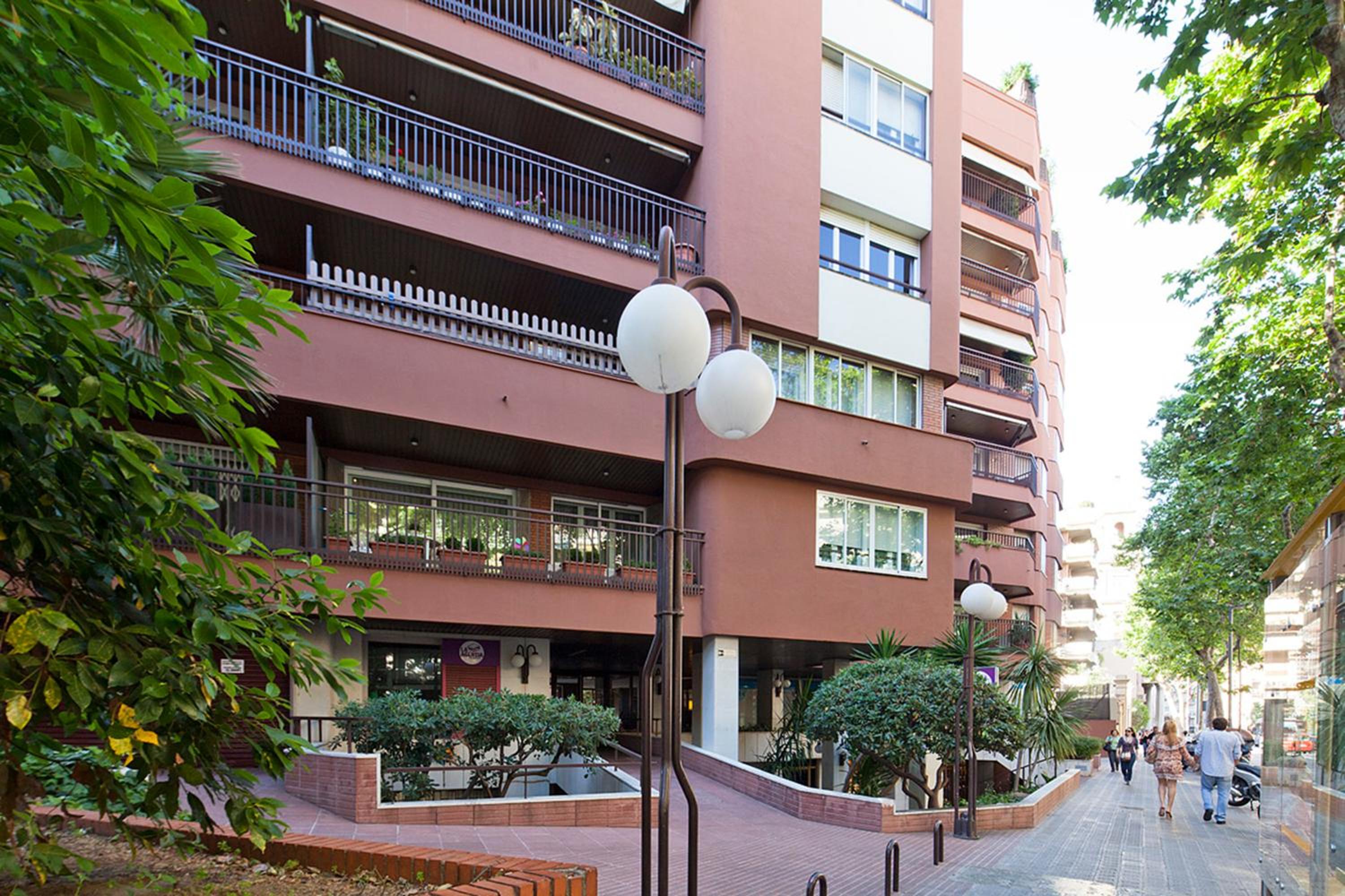 Apartment photo 2