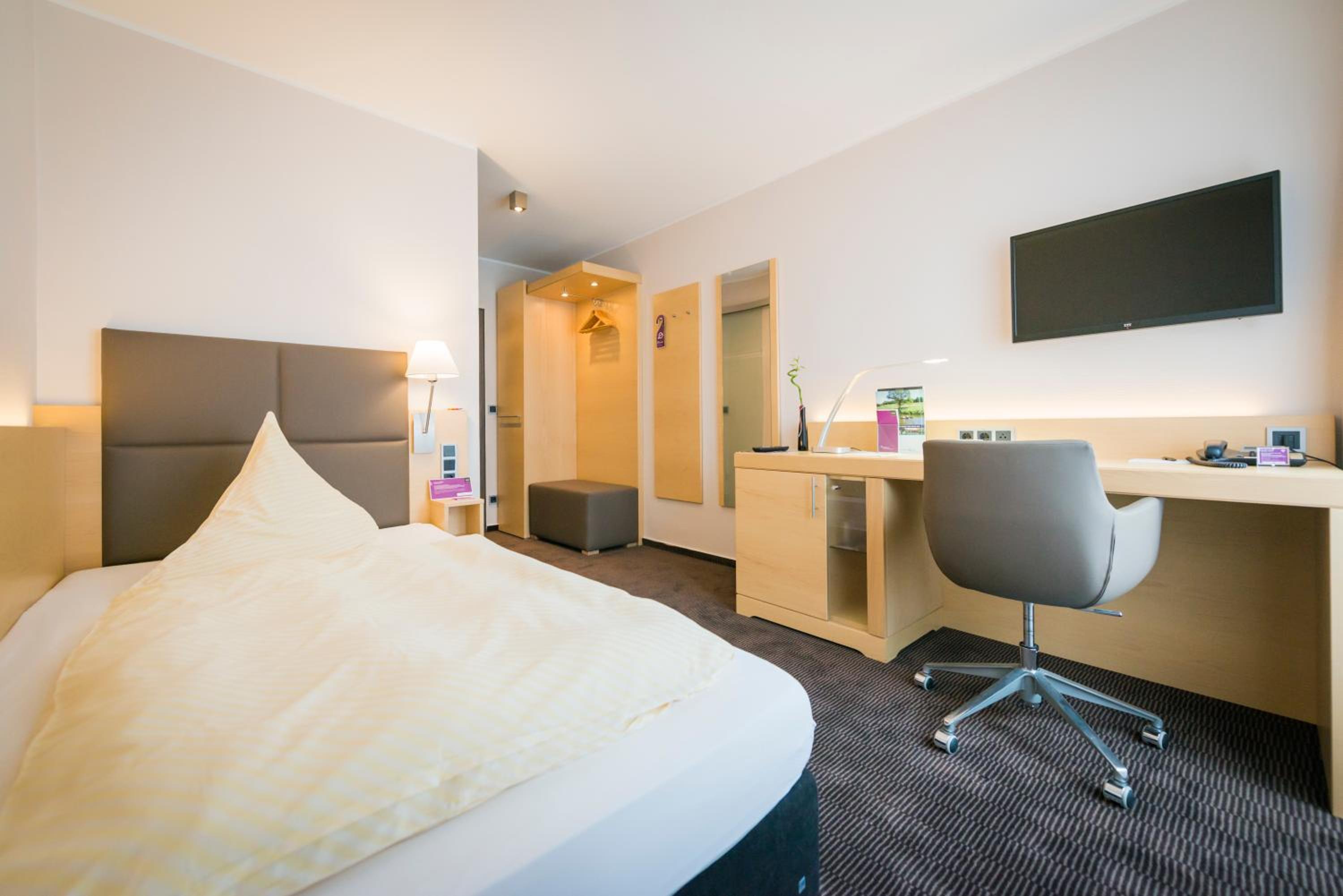 Classic Single Room