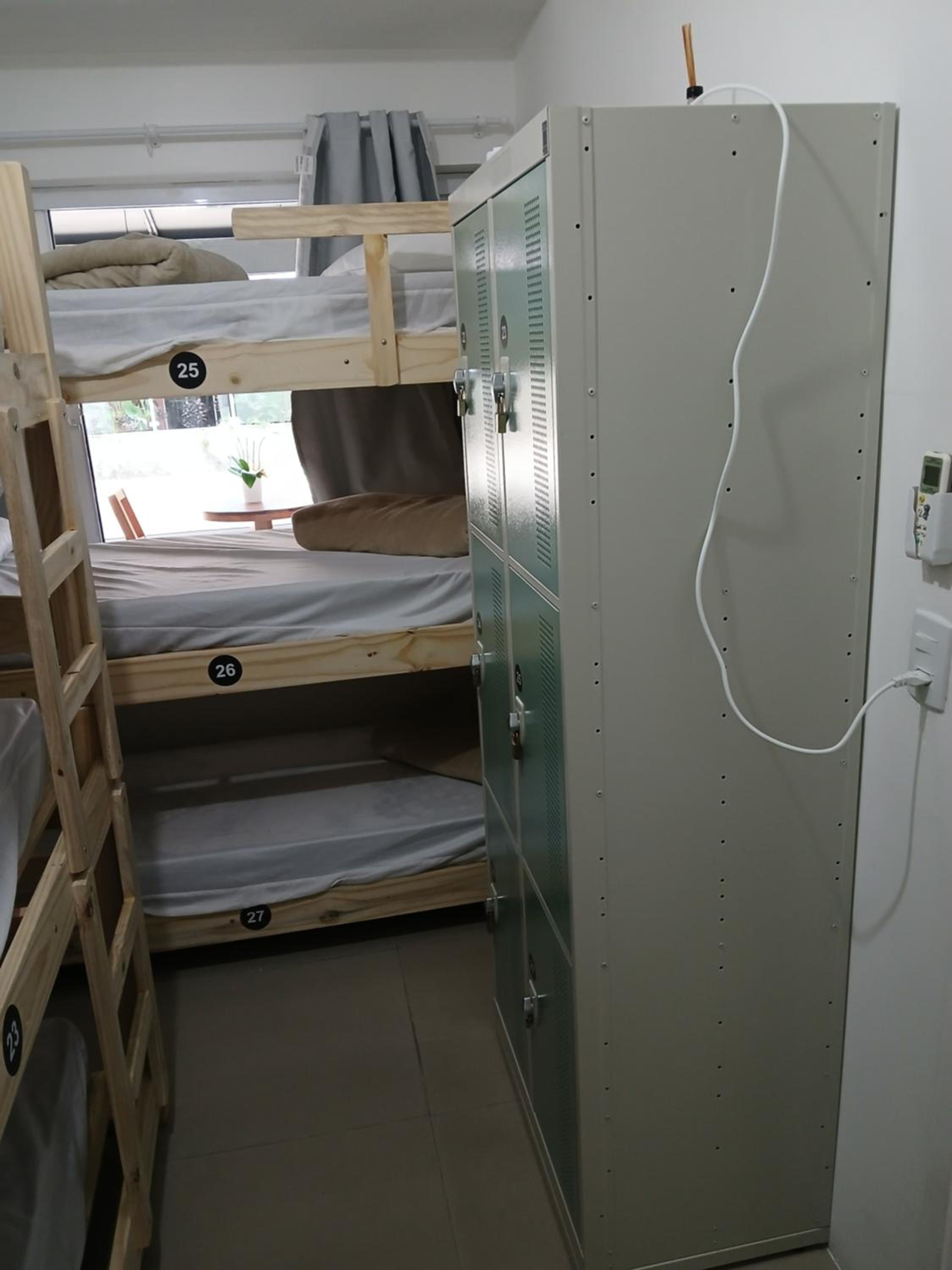 Bed in 6-Bed Mixed Dormitory Room photo 1