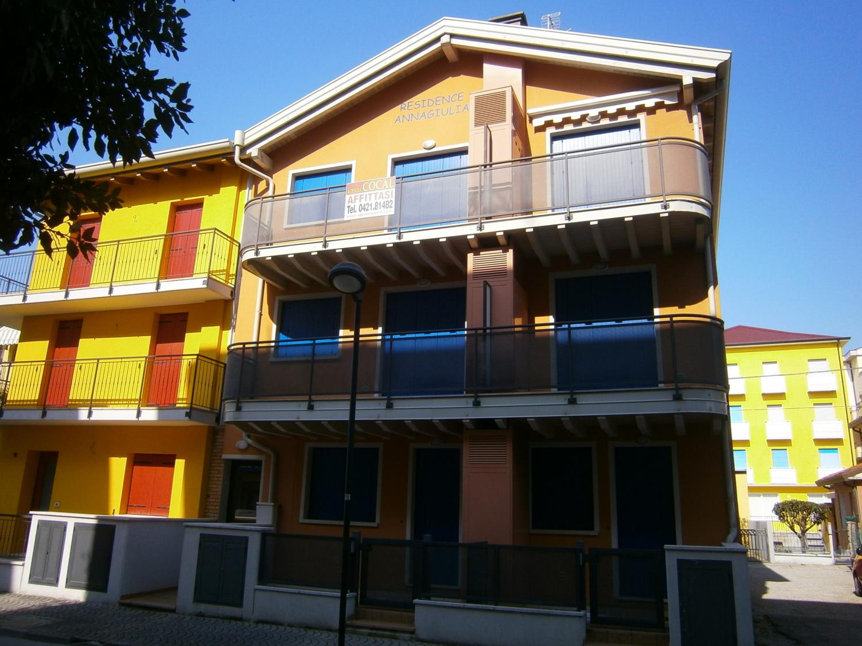 Two-Bedroom Apartment - Photo 4