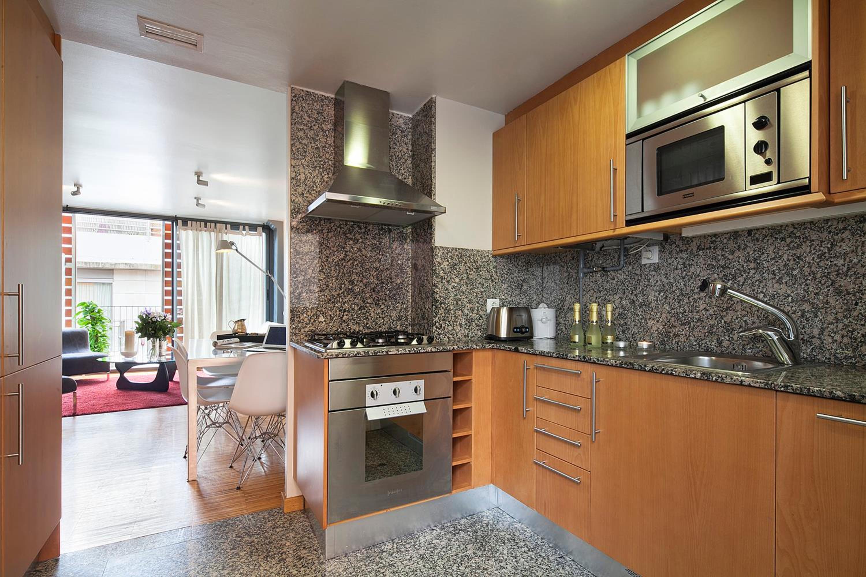 Three-Bedroom Apartment - Penthouse photo 2