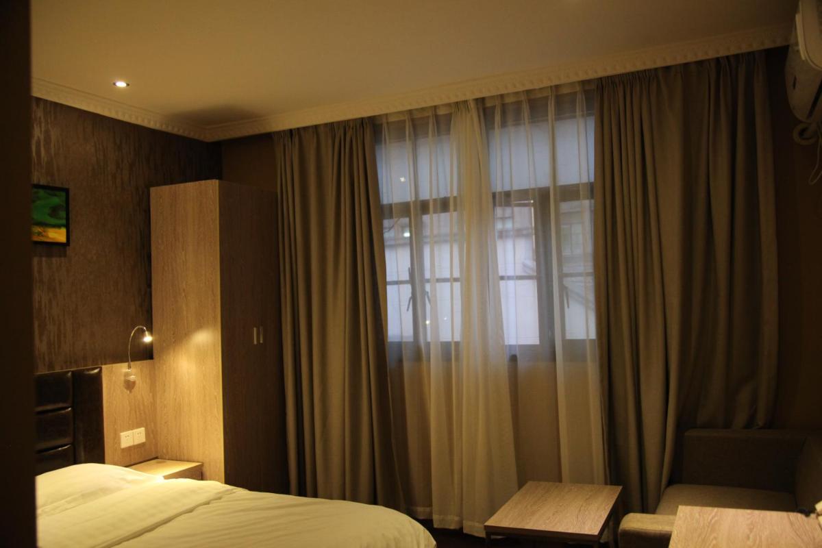 Standard Double Room photo 3