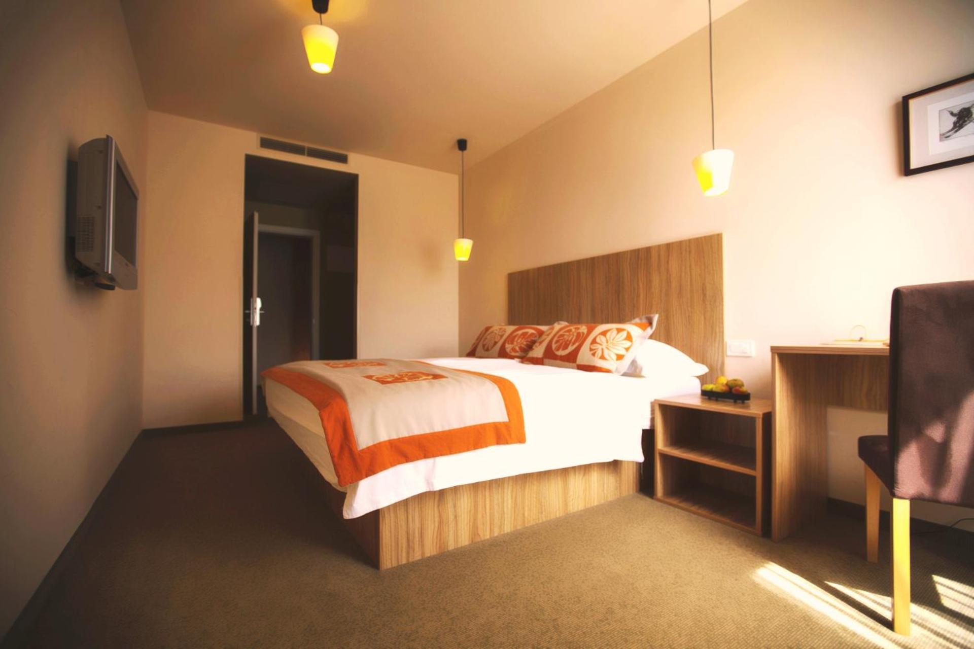 Economy Double or Twin Room - Photo 3