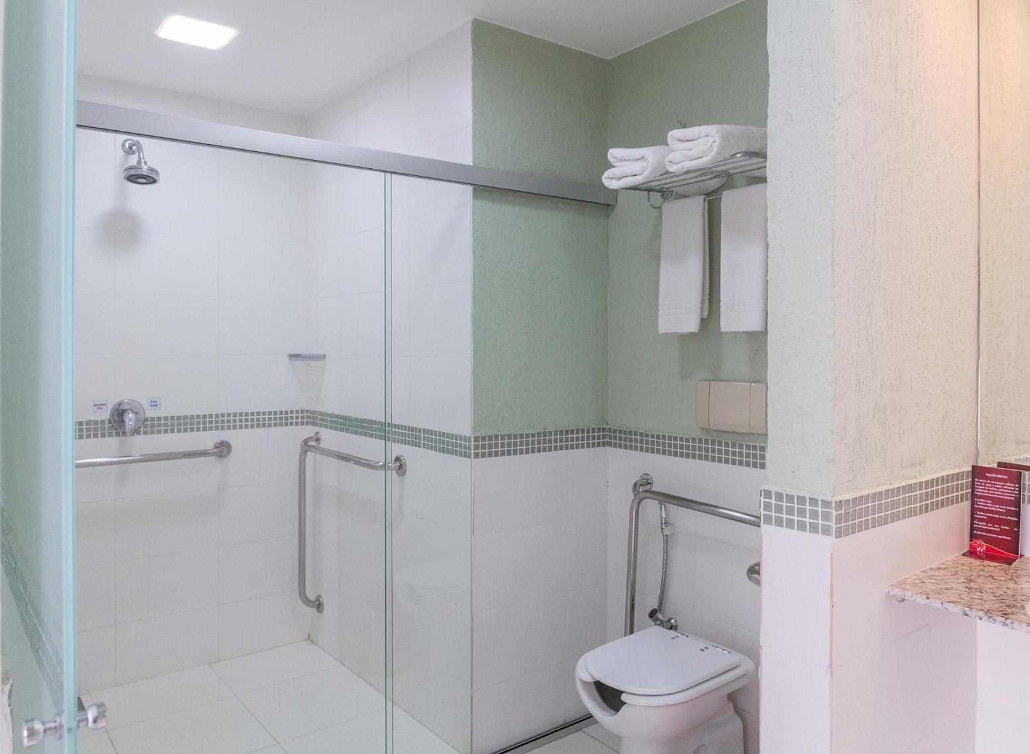 Deluxe Triple Room photo 2