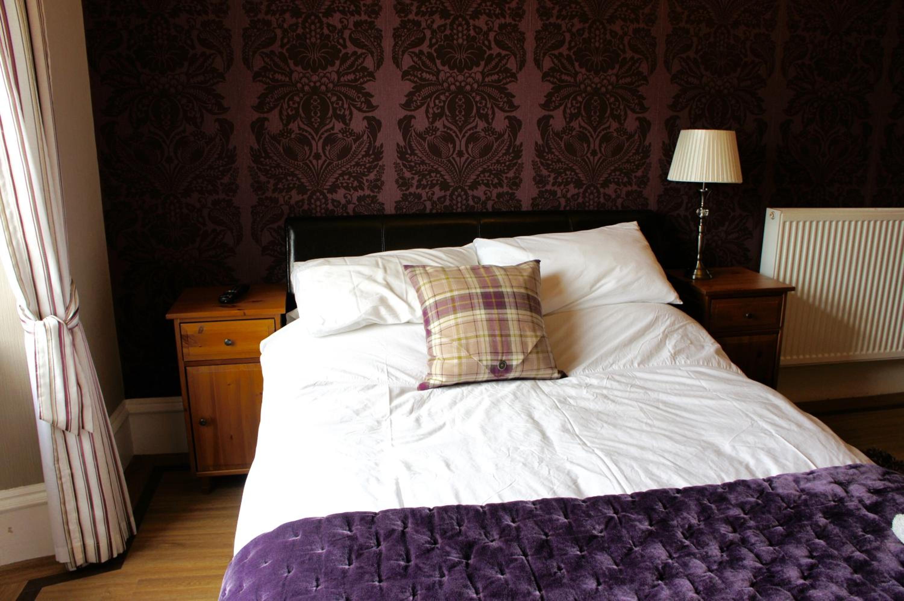 Double Room with Shared Bathroom photo 2