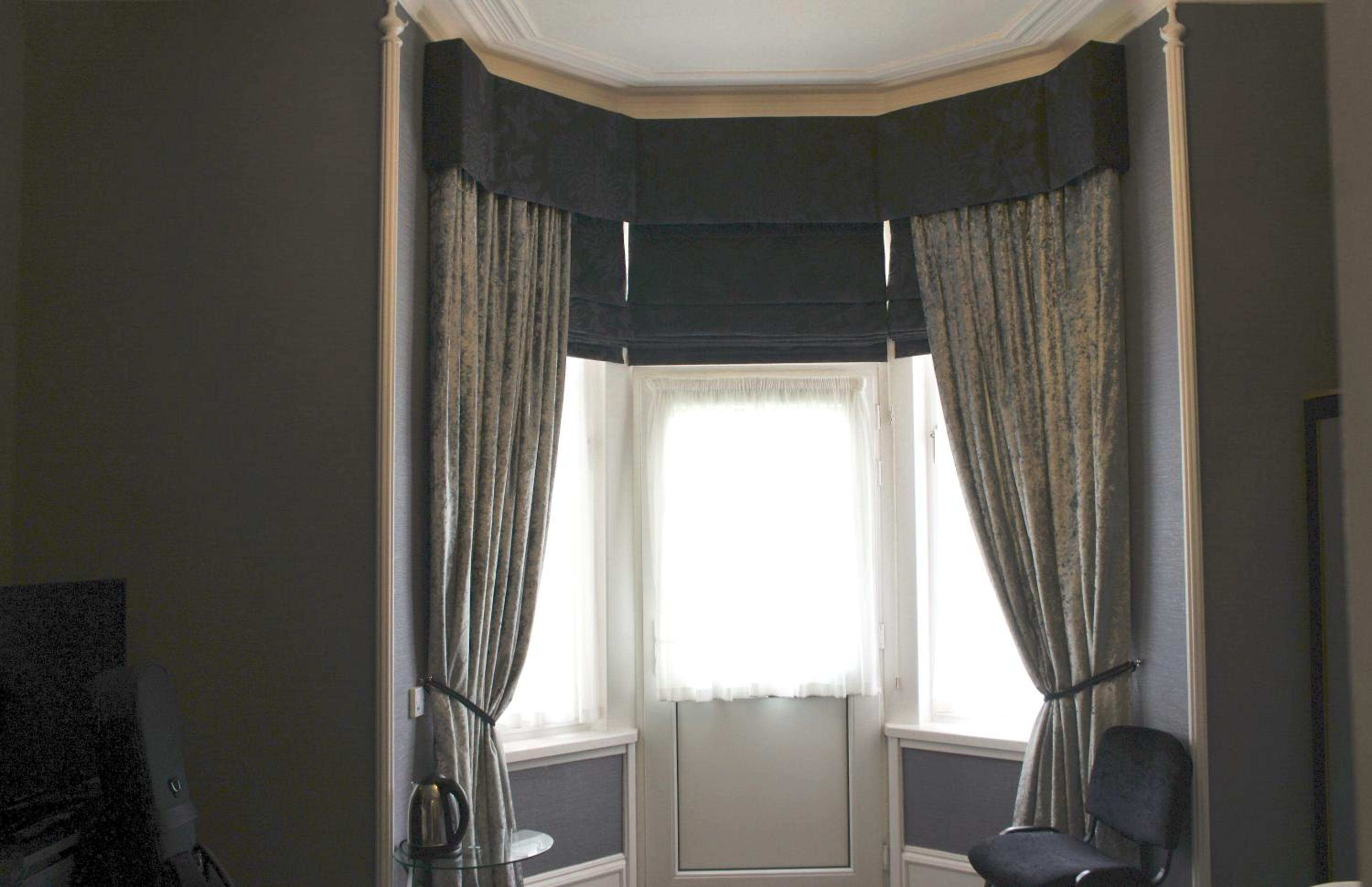 Deluxe King Room photo 2