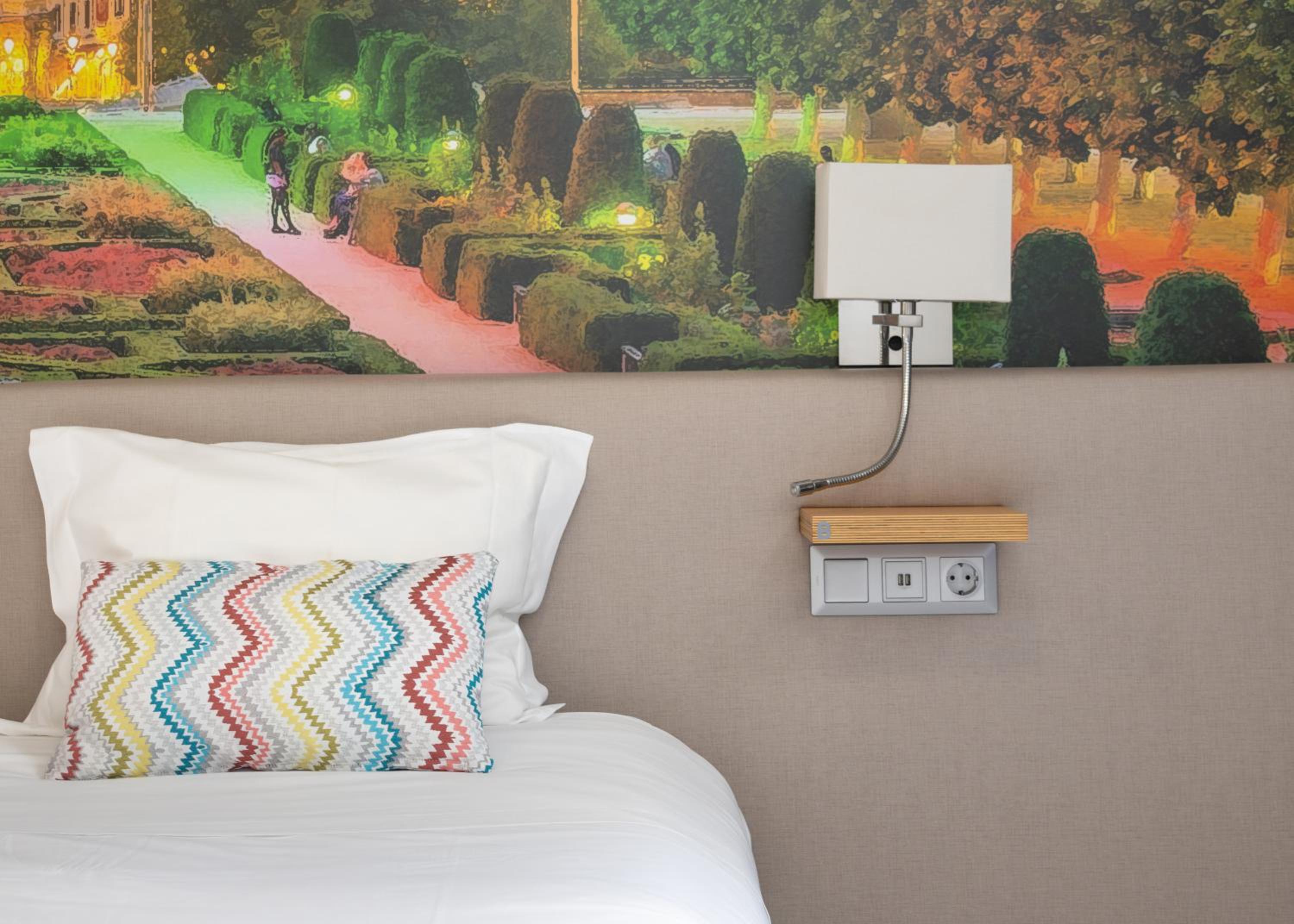 Deluxe Double Room with Castle View