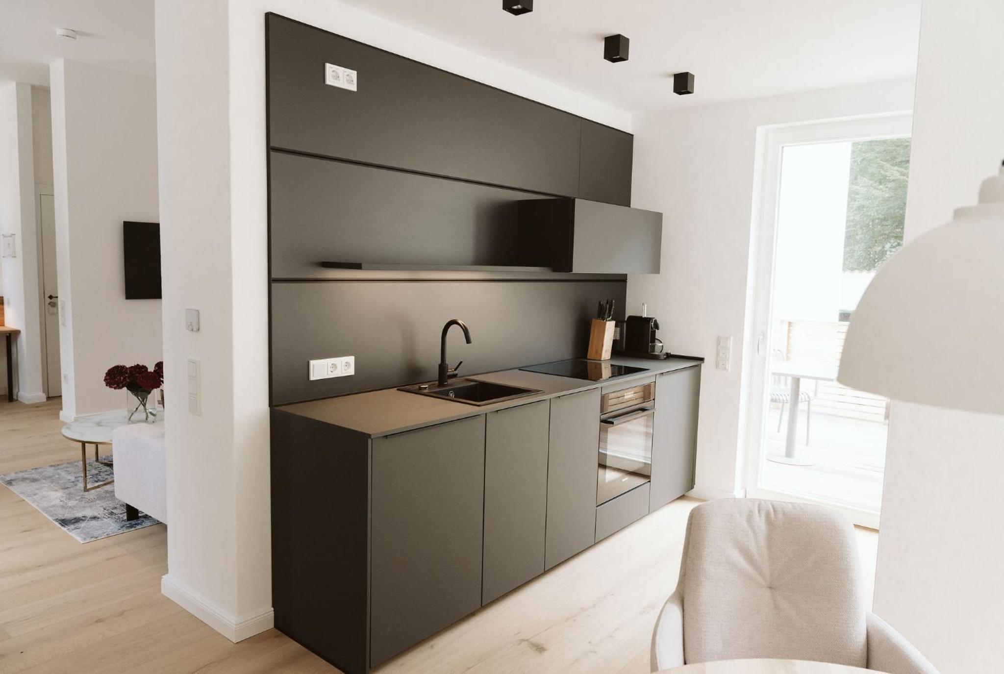 Superior One-Bedroom Apartment with Balcony