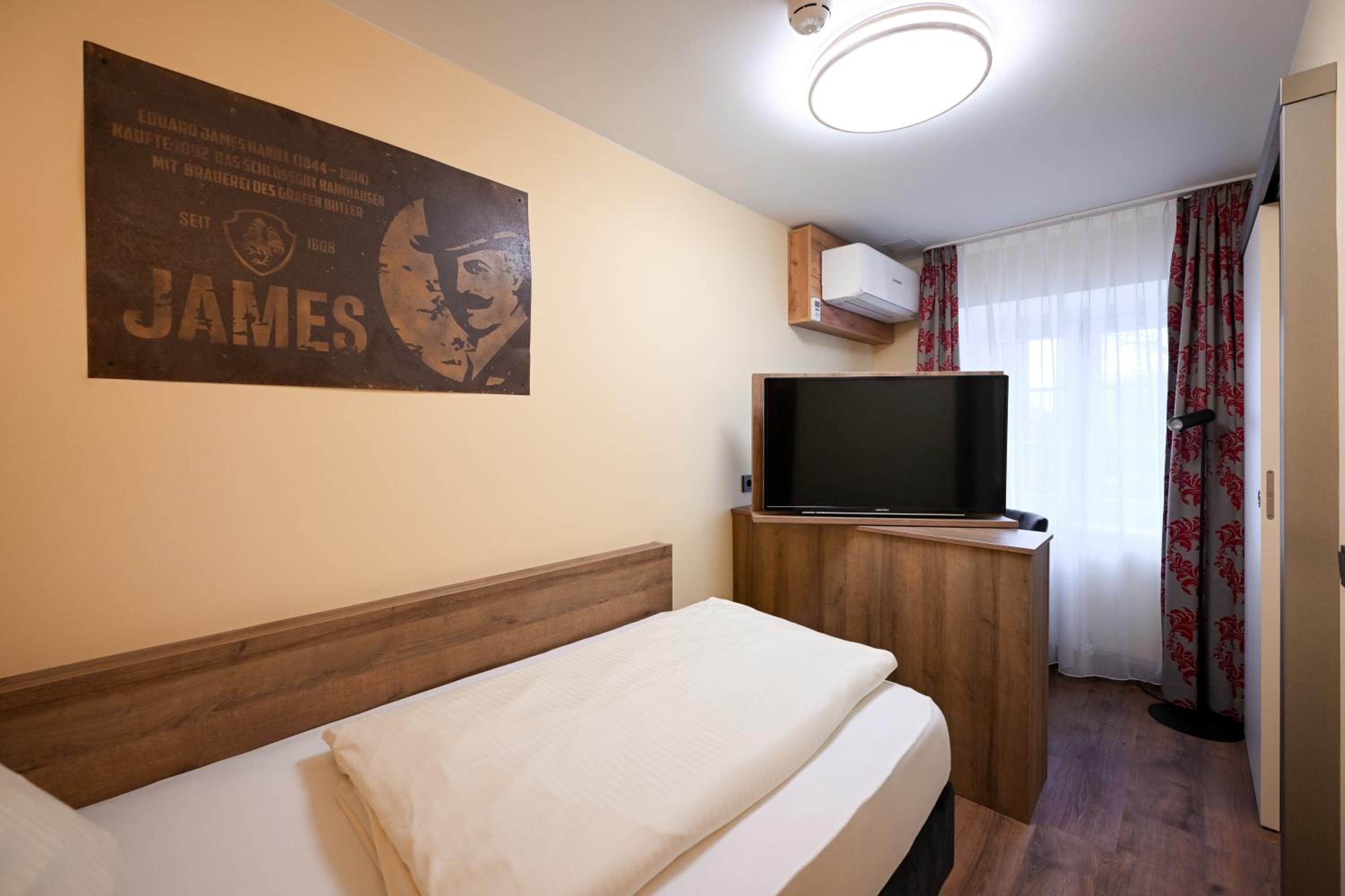 Single Room photo 3