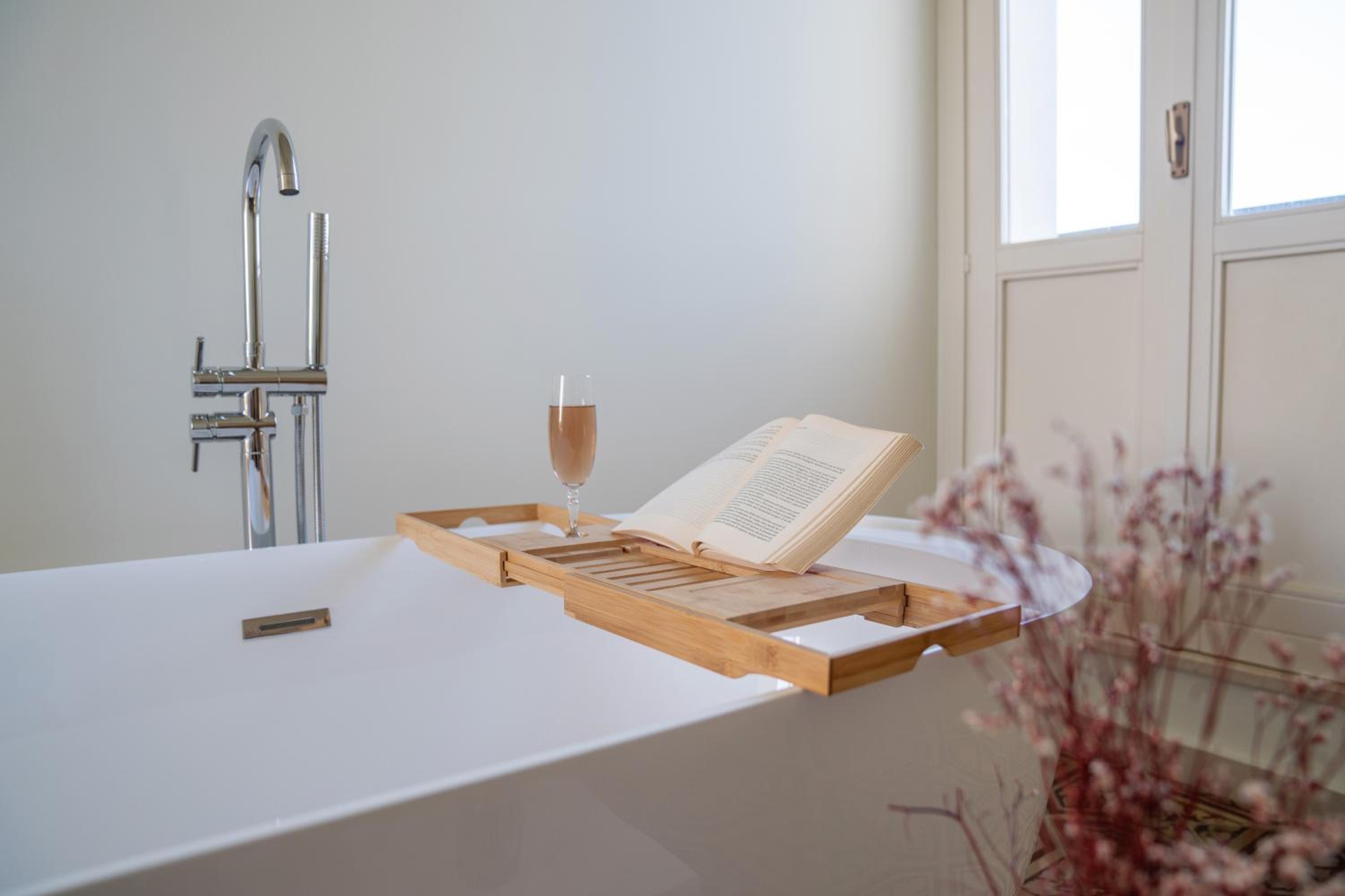 King Room with Spa Bath
