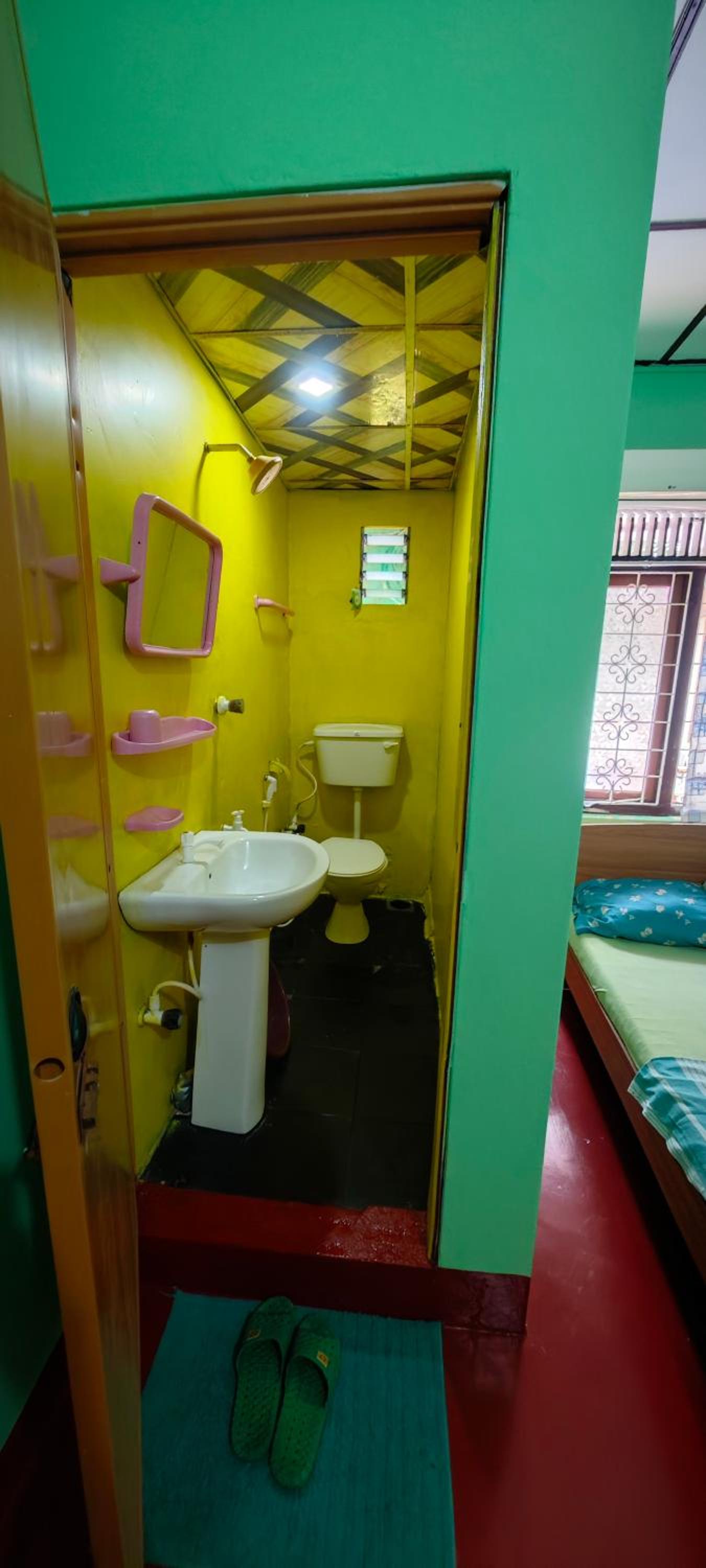 Standard Double Room photo 3
