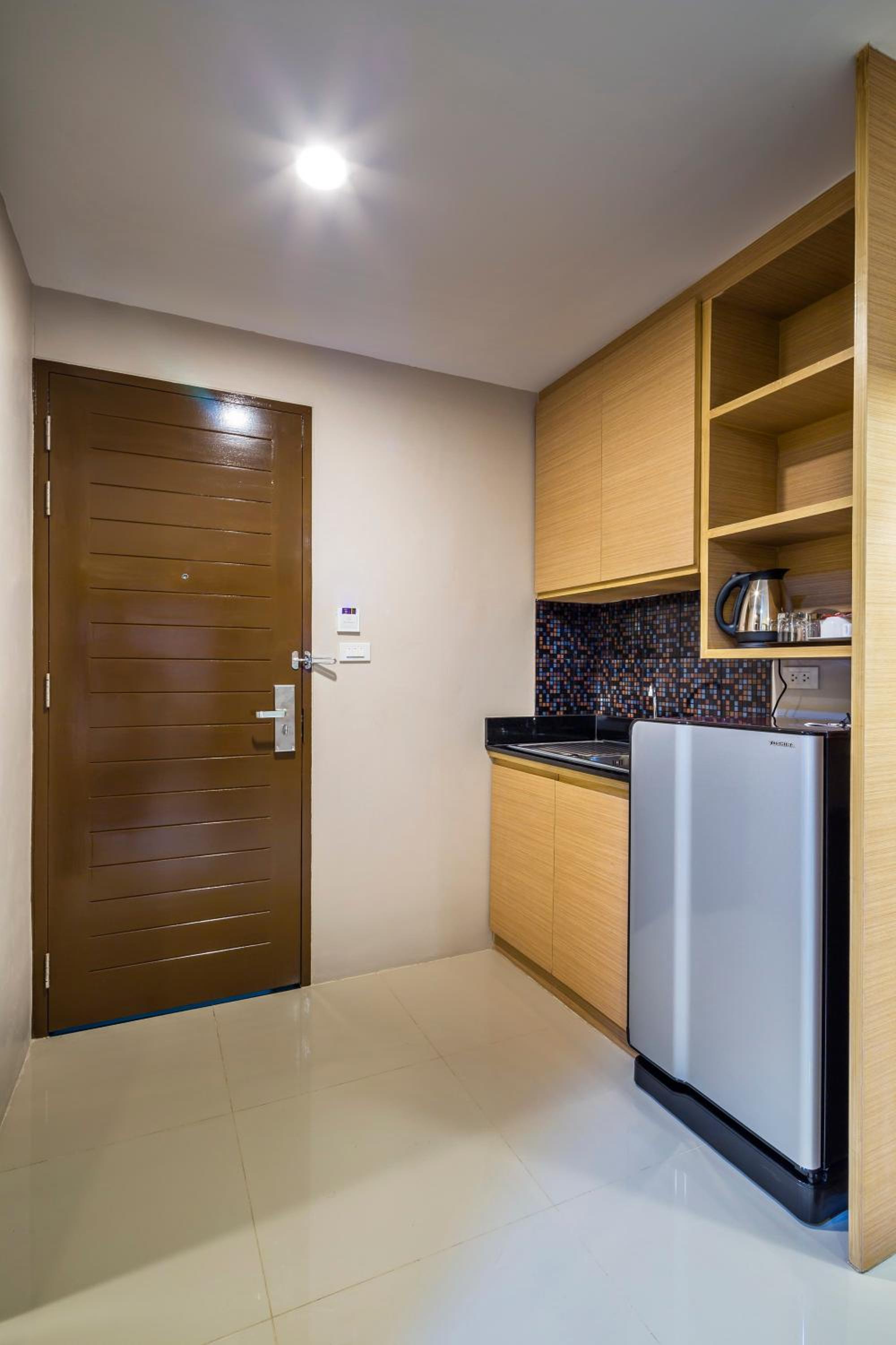 Deluxe Double Room photo 2