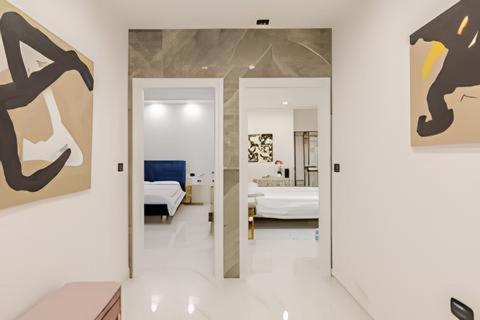 Two-Bedroom Deluxe Apartment - Photo 7