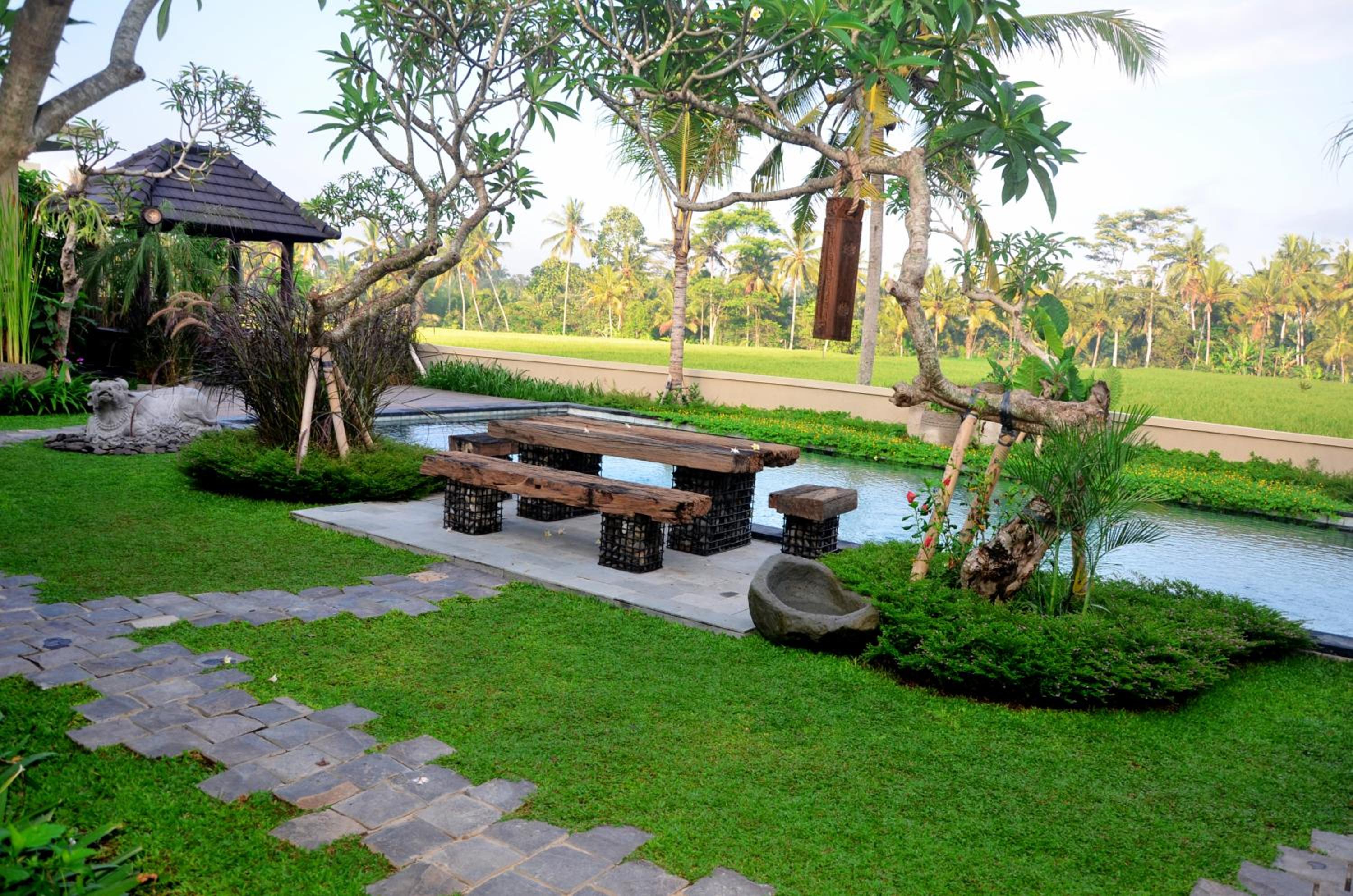 Three-Bedroom Villa photo 2