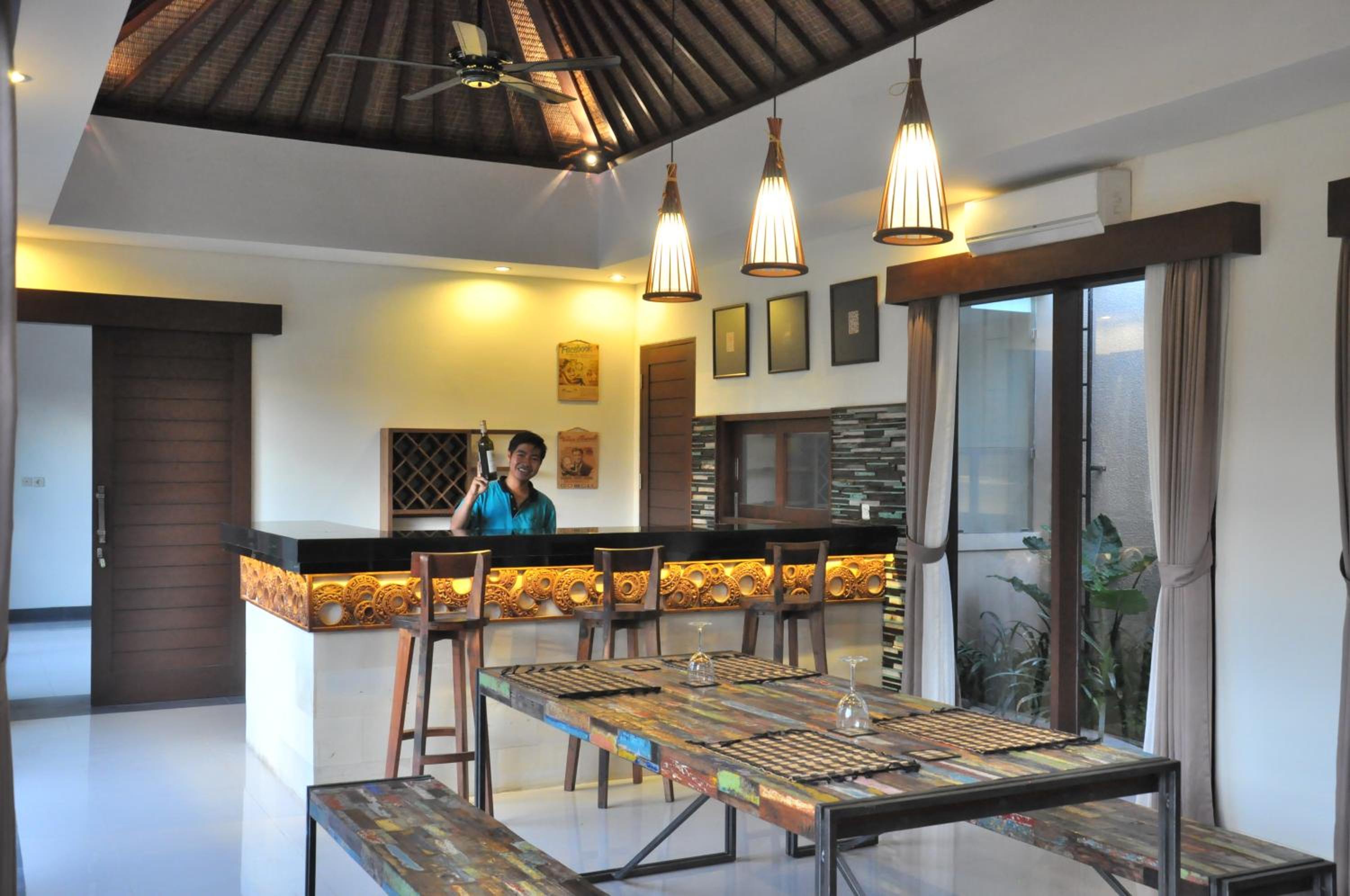 Three-Bedroom Villa photo 3