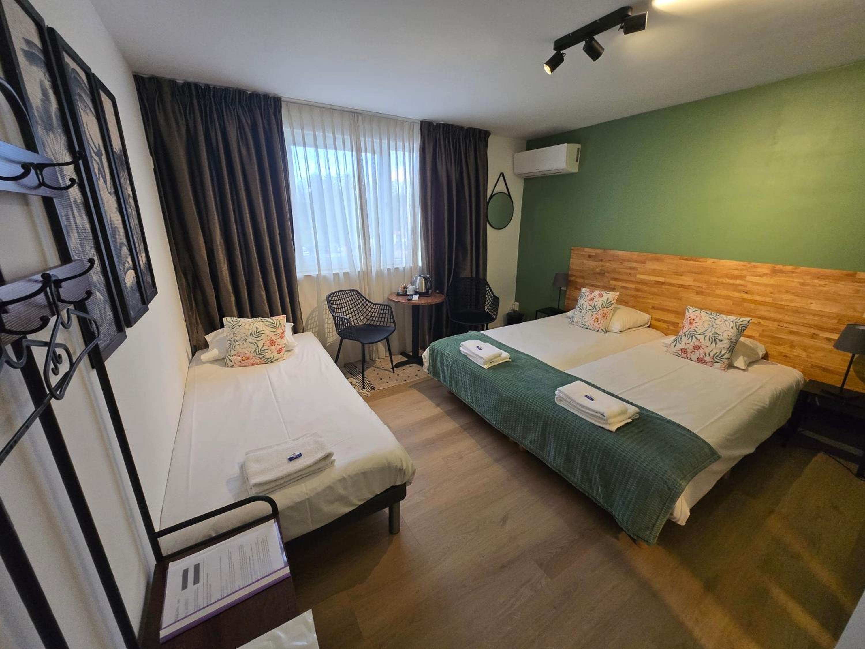 Triple Room - Photo 3