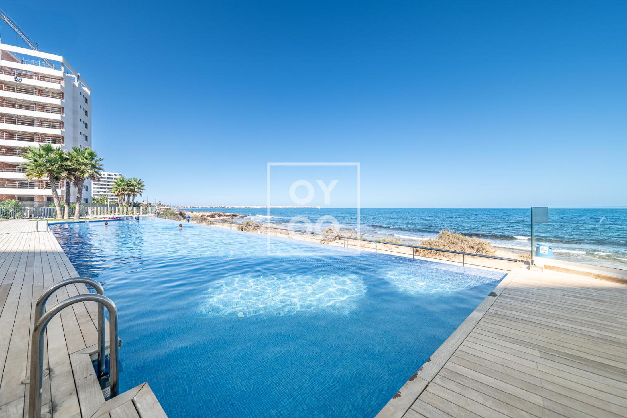 Two-Bedroom Apartment with Terrace and Sea View